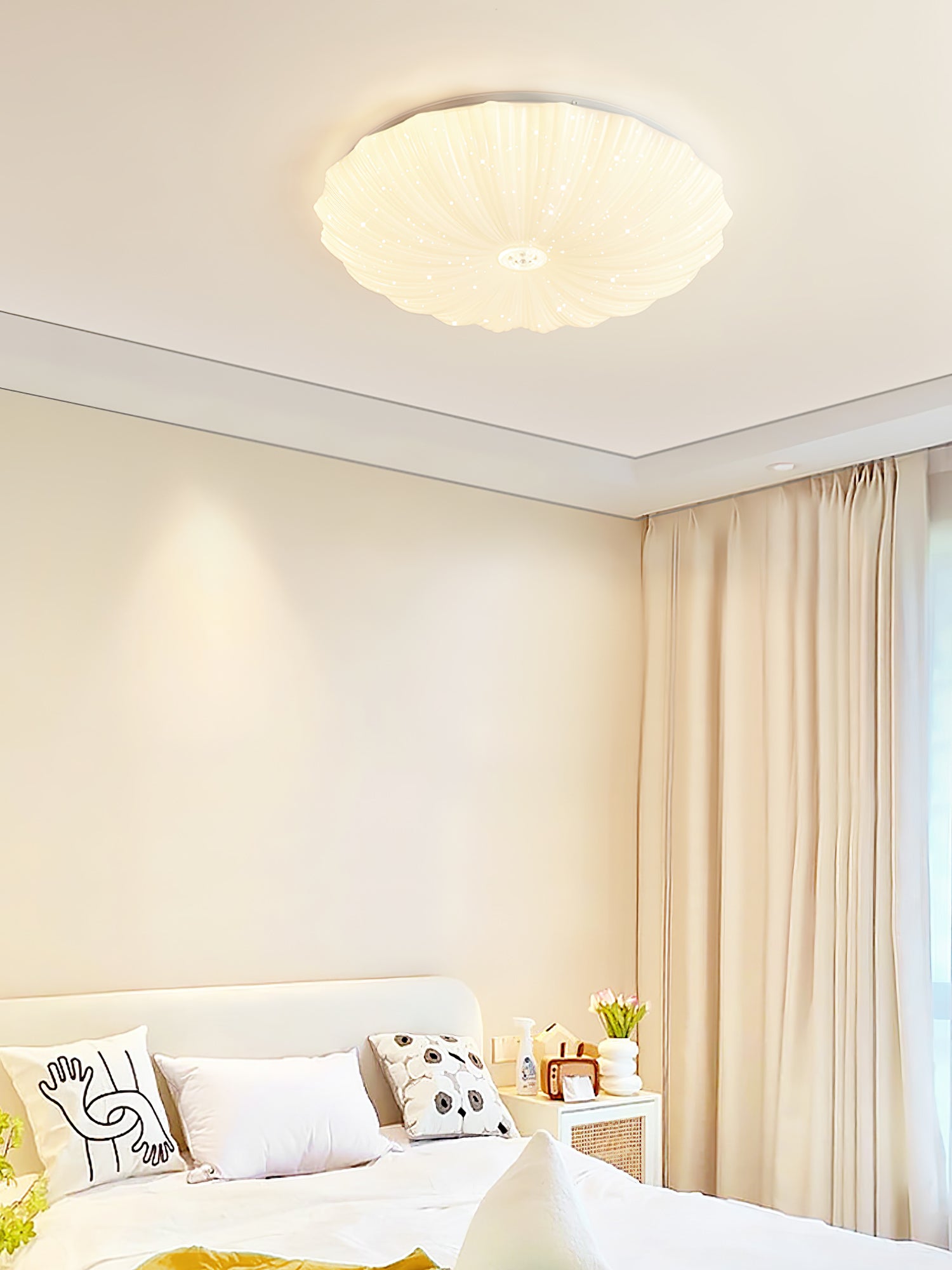 Modern Acrylic Shell Round Ceiling Light Fixture - Dimmable LED Flush Mount for Bedroom, Living Room & Dining Room - Elegant Lighting Solution for Home Decor