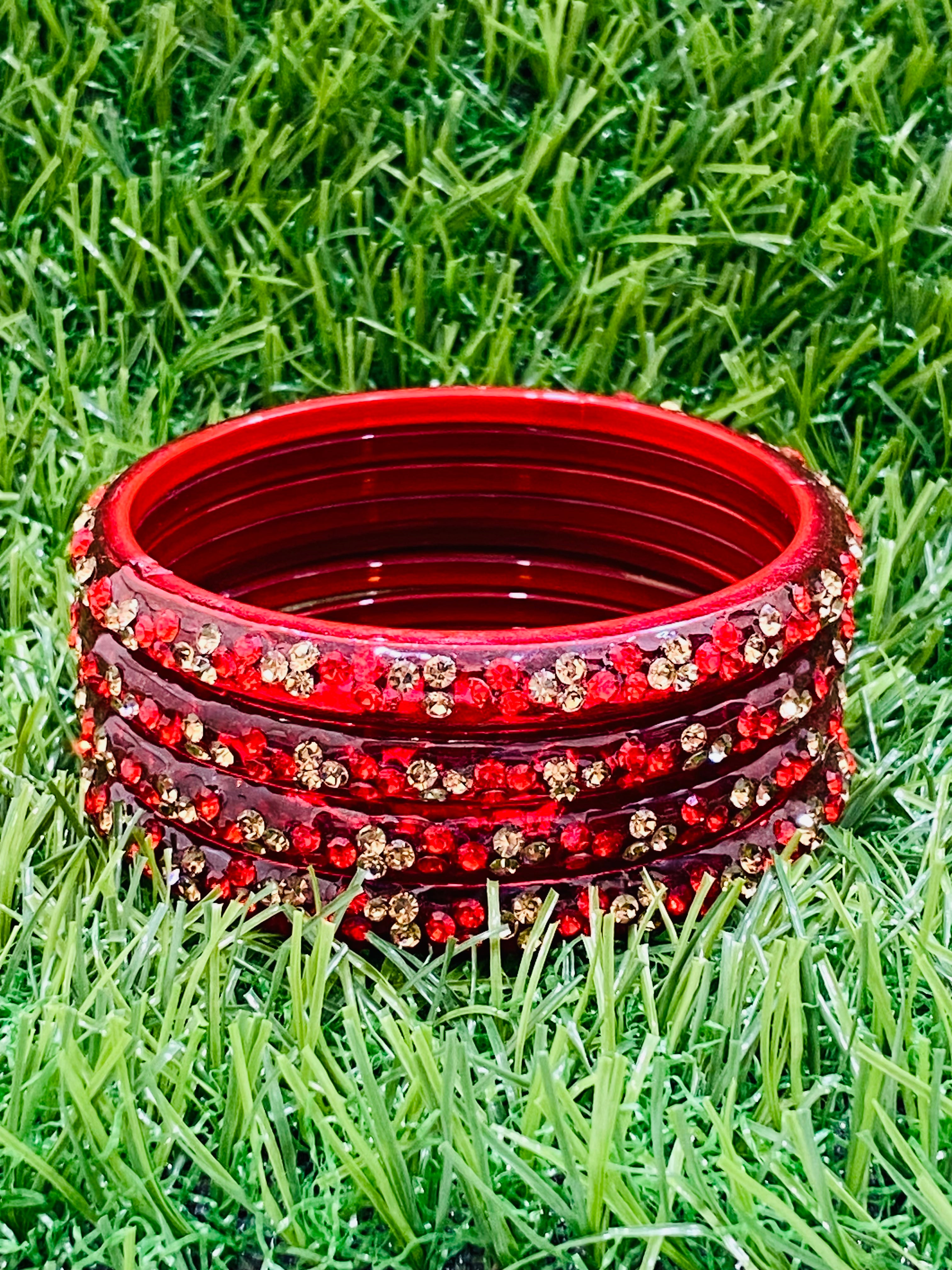 Exquisite Red Stone-Embellished Glass Bangles for Women – Elegant Handmade Jewelry for Parties, Weddings & Special Occasions