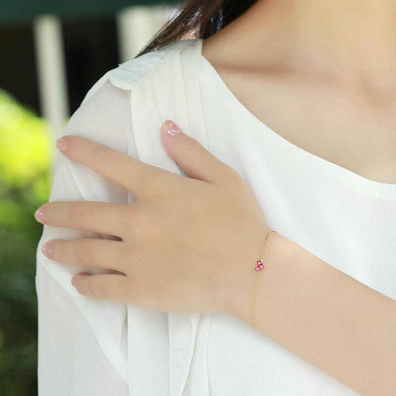 Elegant Heart Zircon Bracelet for Women - Dainty Lightweight Jewelry with Stitching Detail - Perfect for Date Night, Wedding & Everyday Wear