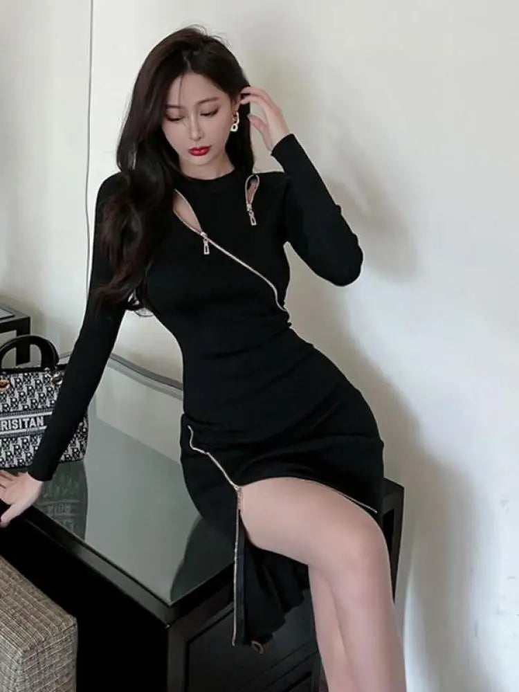 2023 New Women's Autumn Black Sexy Club Dress - Round Neck Zipper A-Line Long Sleeve Slim Knit Hip Wrap Dress for Party, Night Out & Streetwear Fashion | Perfect for Club Nights, Date Nights & Casual Outings