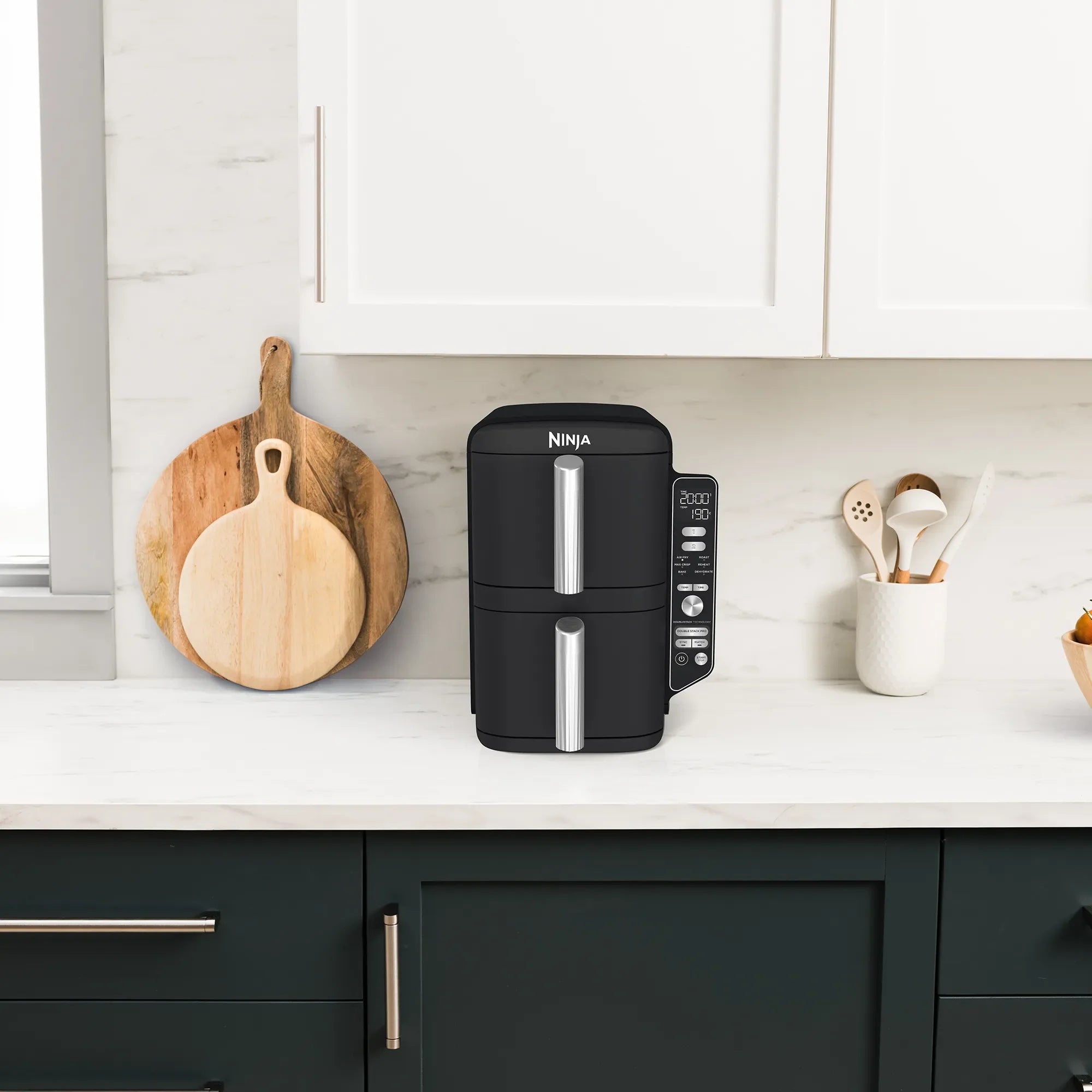 Ninja DoubleStack XXXL 9.5L 2 Drawer Air Fryer - Large Capacity Air Fryer Oven for Family Cooking, Healthy Oil-Free Frying, Baking & Roasting - Perfect for Home Kitchen, Parties & Meal Prep