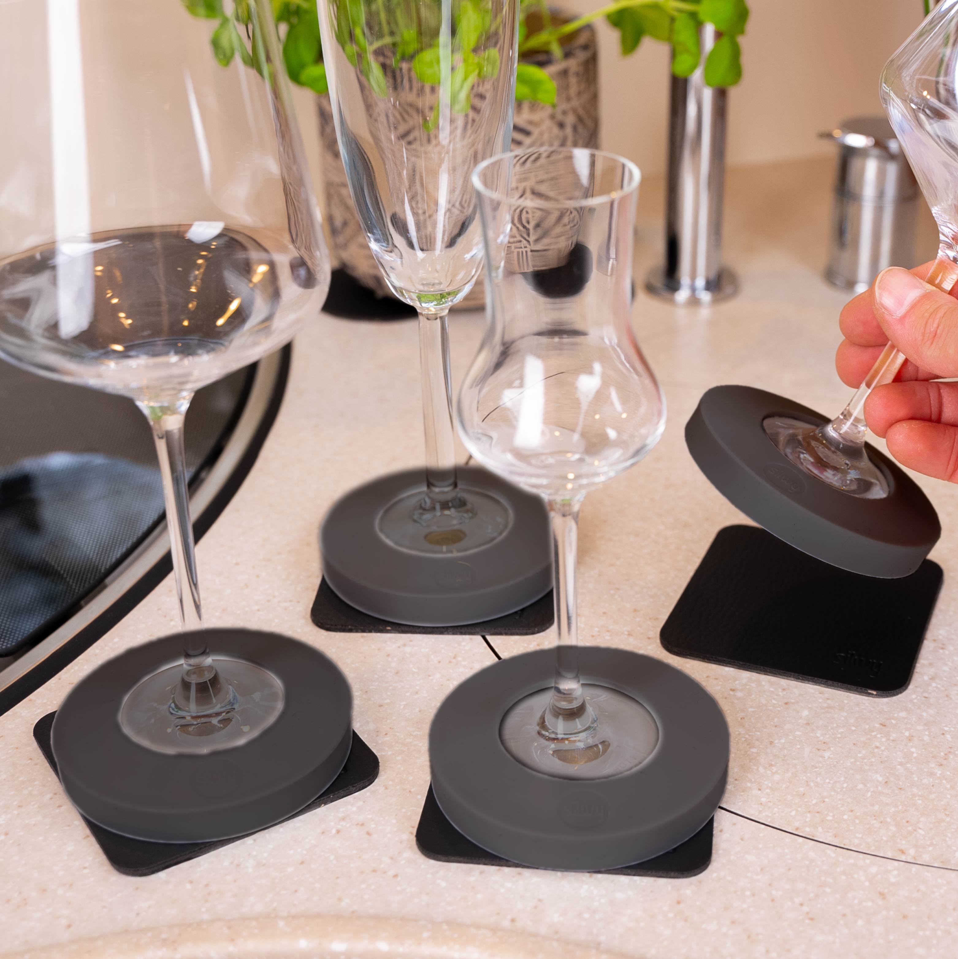Magnetic Coaster for Stemware Glasses - Anthracite Grey | Perfect for Wine Glasses, Cocktail Cups & Bar Accessories