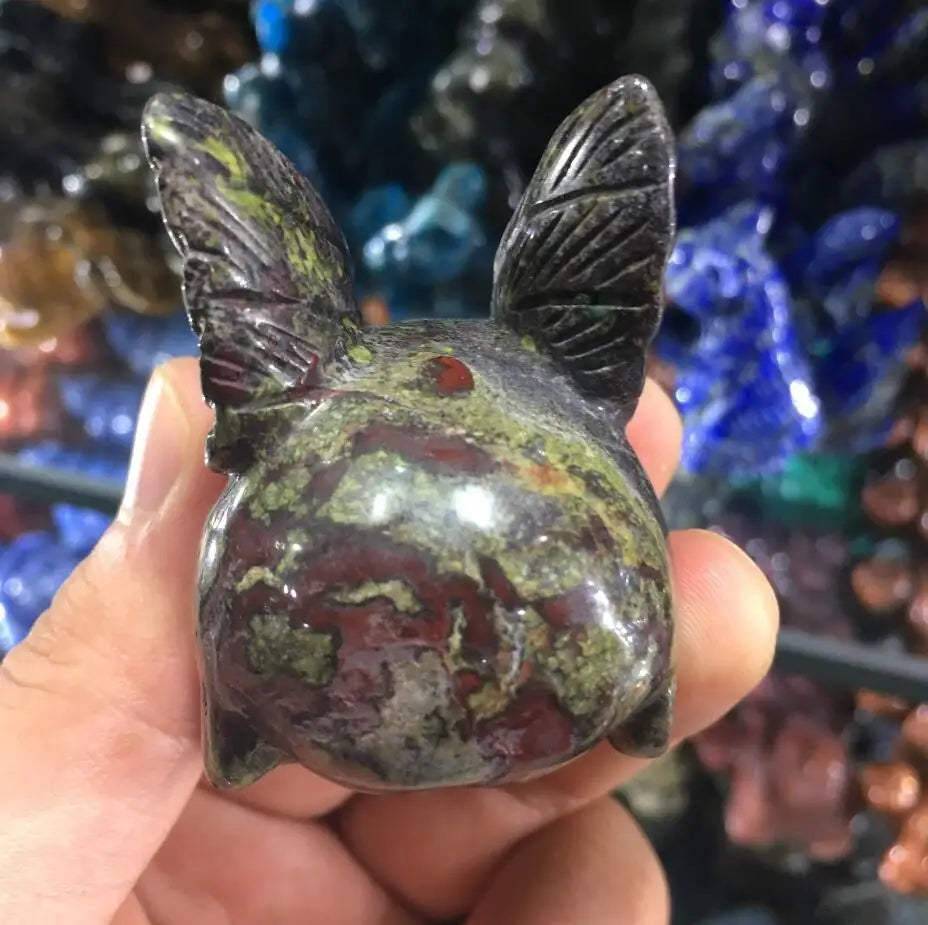 Natural Dragon Blood Stone Crystal Skull - Handcrafted Winged Skull Decor for Home, Office & Meditation - Unique Spiritual Healing Crystal Collection for Gifts & Feng Shui
