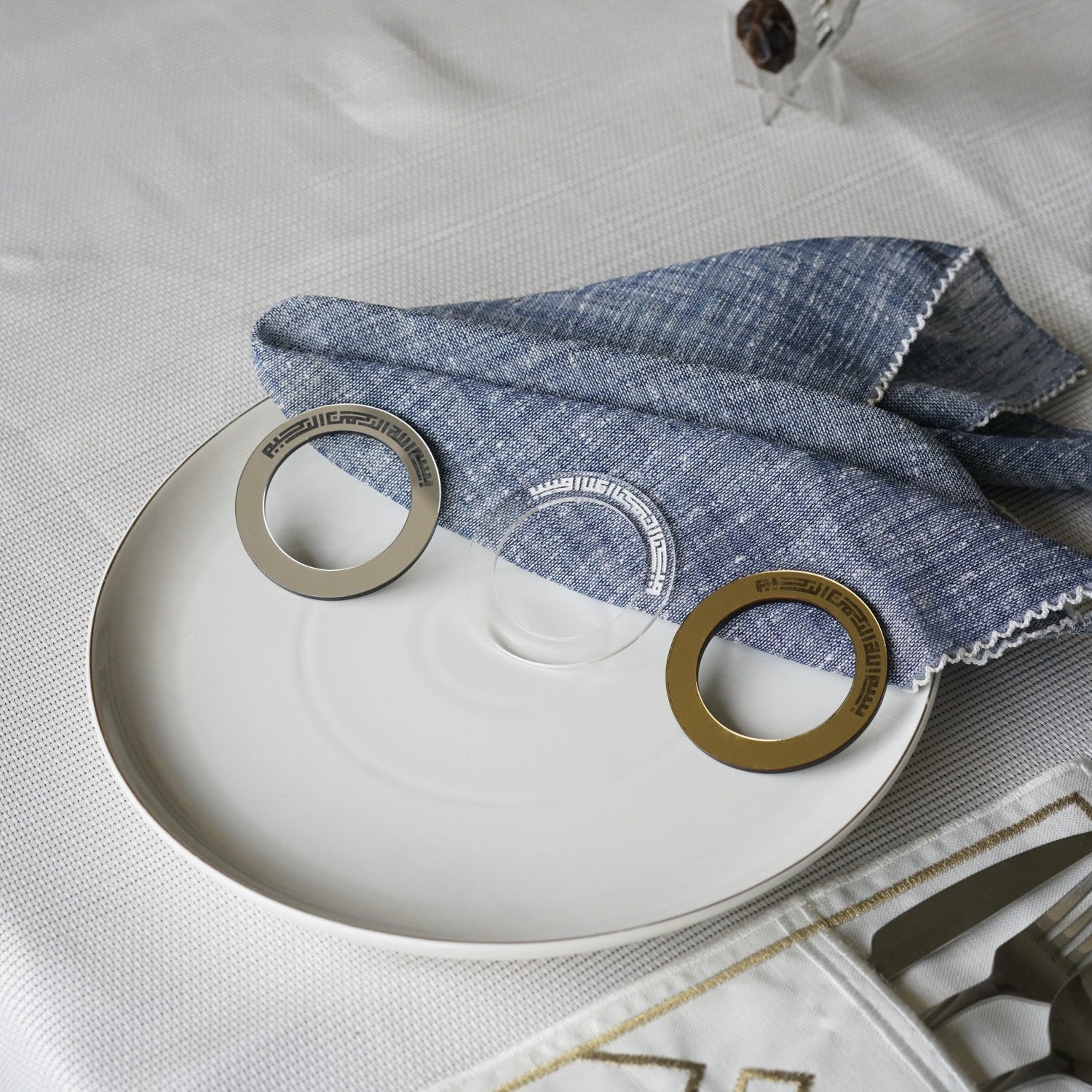 Bismillah Circular Napkin Holder with Kufic Calligraphy - Elegant Islamic Dining Table Decor for Home, Restaurants & Ramadan Decorations