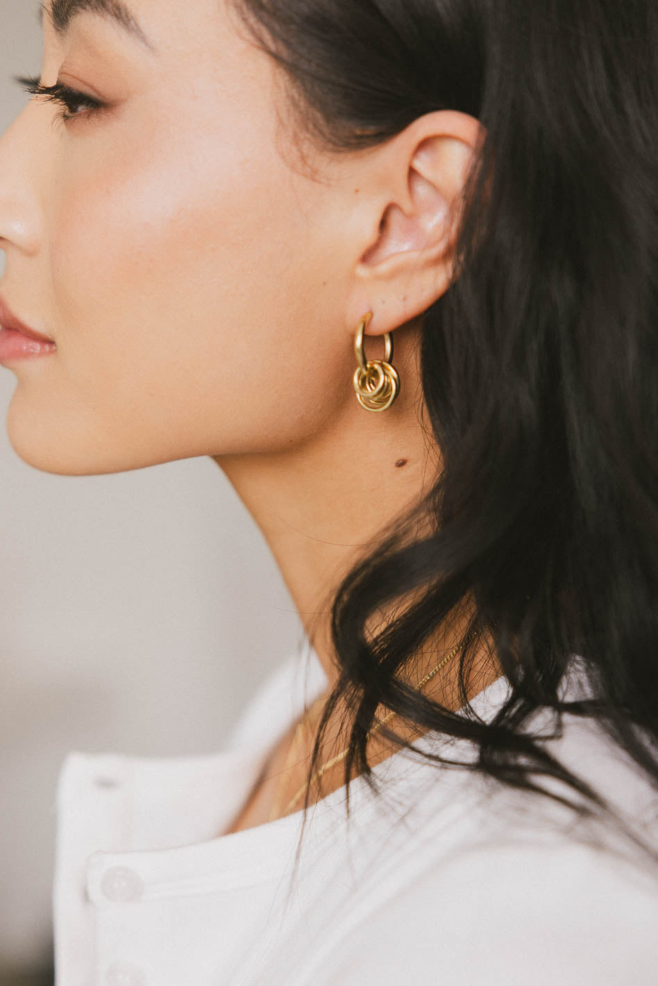 Annika Gold Hoop Earrings for Women - Elegant & Trendy Jewelry for Everyday Wear, Parties & Gifts