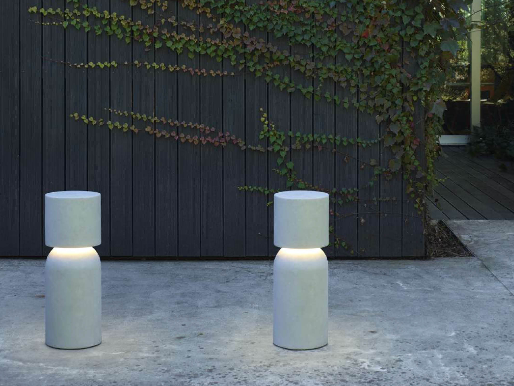 Nui Outdoor Solar LED Floor Light - Waterproof Garden Pathway Lighting for Patio, Yard, and Landscape Decoration