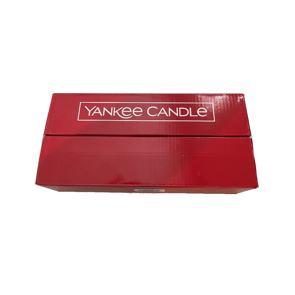 Yankee Candle Holiday Gift Set - 8 Mini Candles with Balsam & Cedar, Sparkling Cinnamon, Christmas Cookie & Red Apple Wreath Scents | Perfect for Christmas Decorations, Home Fragrance & Cozy Winter Evenings