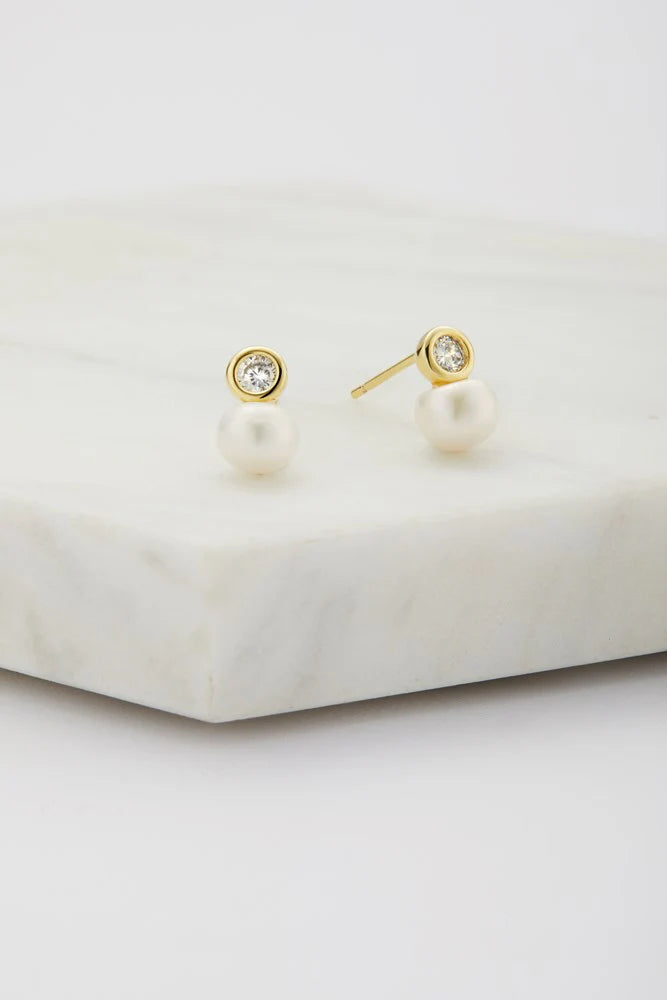 Zafino Aria Stud Earrings for Women - 14K Gold Plated Cubic Zirconia Earrings - Minimalist Elegant Jewelry Gift for Birthday, Anniversary & Valentine's Day - Perfect for Daily Wear, Office & Special Occasions