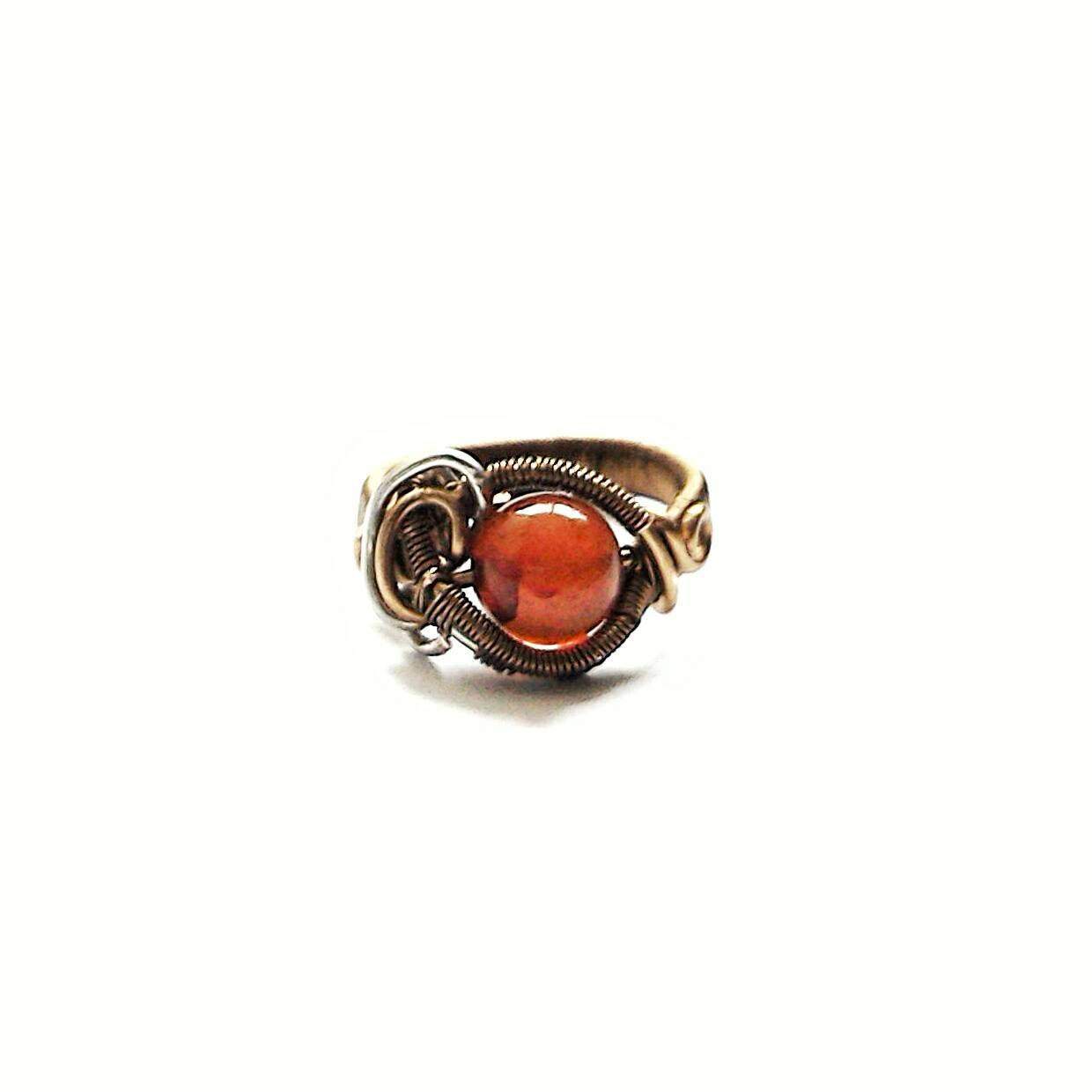 Original Sardonyx Crystal Ring in Dark Silver & Antique Bronze - Handmade Gemstone Jewelry for Women, Spiritual Healing & Fashion Accessory - Perfect for Meditation, Energy Balancing & Everyday Wear