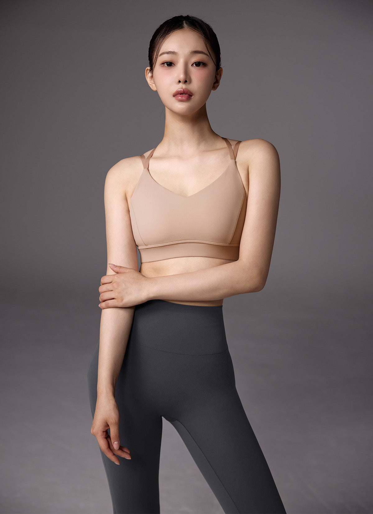 Black Label 360N 2-Way Adjustable Strap Sports Bra - Comfortable Support for Yoga, Running & Workouts