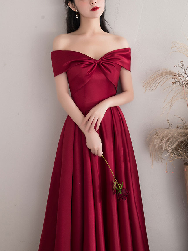 Elegant Dark Red Satin A-Line Long Prom Dress for Bridesmaids - Perfect for Weddings, Formal Events & Evening Parties