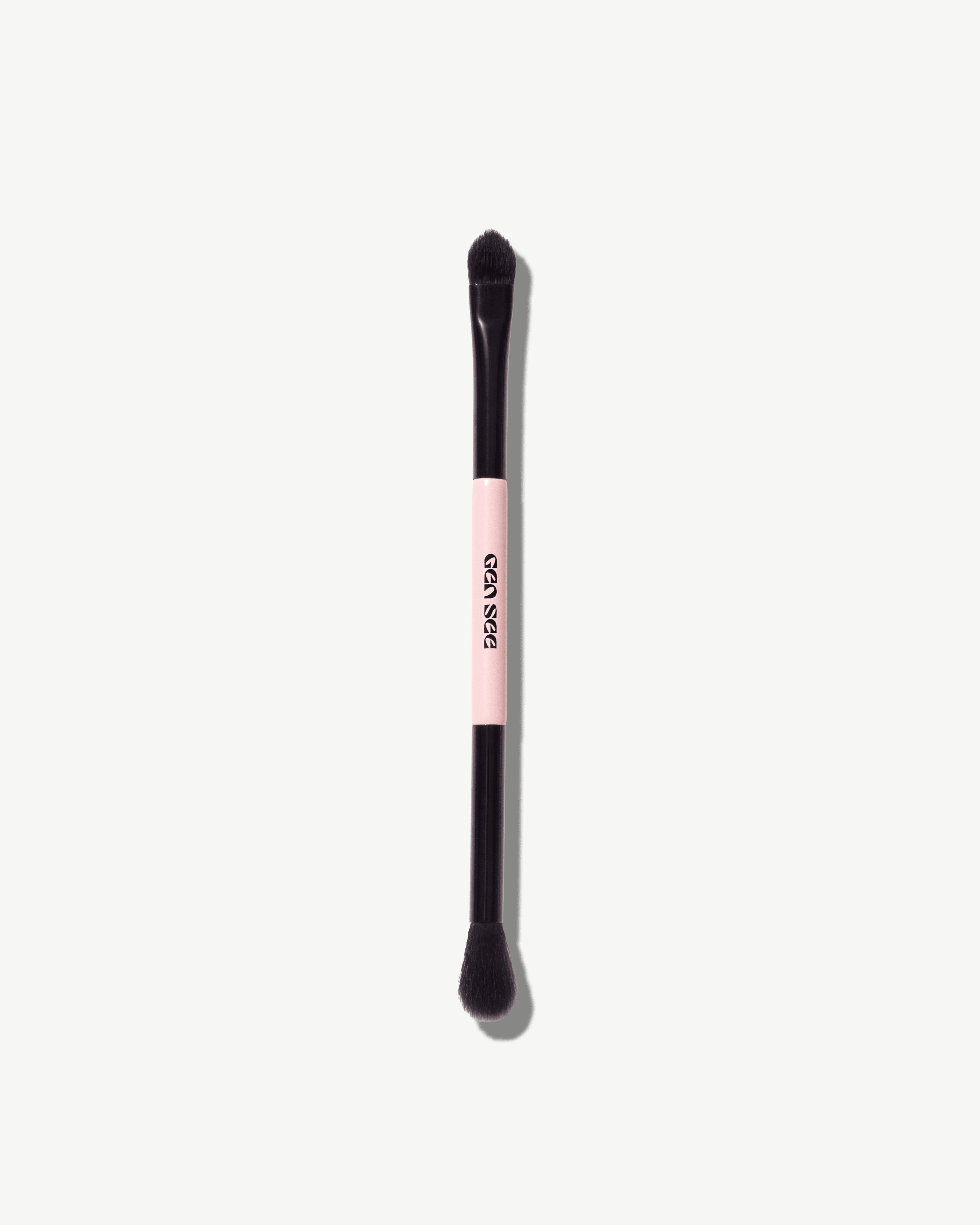 Best Liquid Eyeshadow Brush for Flawless Makeup Application - Soft Synthetic Bristles for Seamless Blending - Perfect for Everyday Use & Professional Makeup Artists