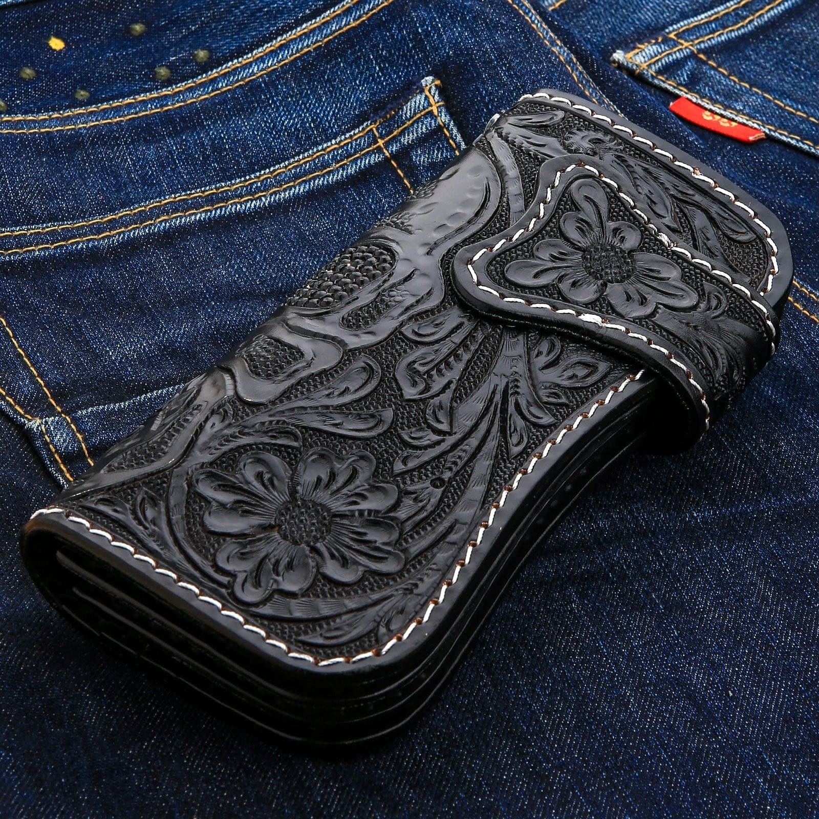 Premium Gray Skull Stingray Leather Biker Wallet for Men - Stylish & Durable RFID Blocking Wallet - Perfect for Motorcycle Riders, Bikers & Outdoor Enthusiasts