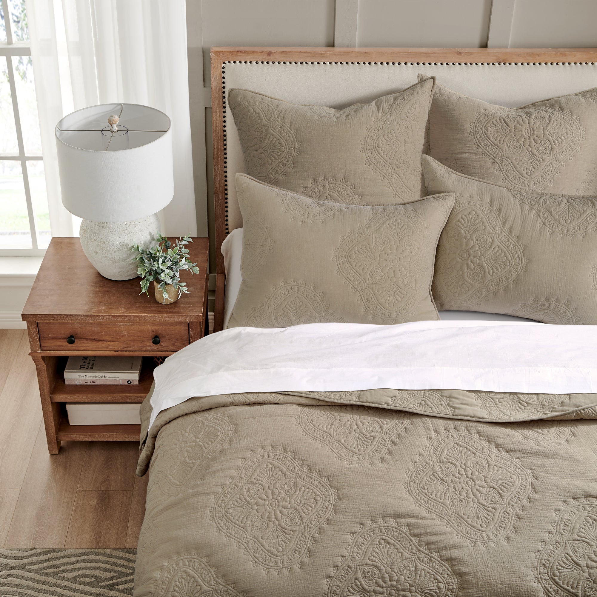 Premium Muslin Stitch Quilt Set - Soft Breathable Bedding for Nursery, Crib & Toddler - Cozy Lightweight Blanket for Baby Shower Gift & Nursery Decor