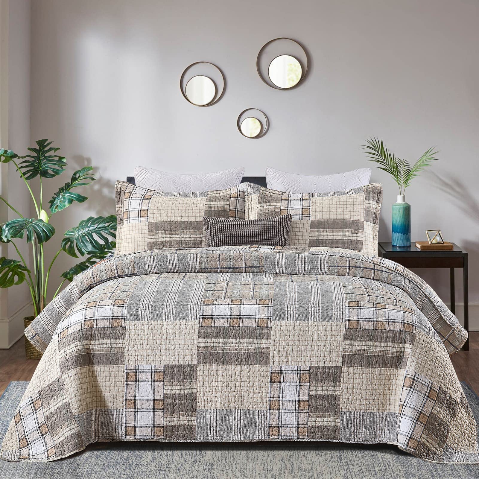 PERHOM 100% Cotton Queen Quilt Set - Reversible Farmhouse Plaid Bedspread, Lightweight All-Season Quilted Coverlet, 3-Piece Set for Cozy Bedroom Decor | Perfect for Guest Rooms, Master Bedrooms & Farmhouse Style Homes