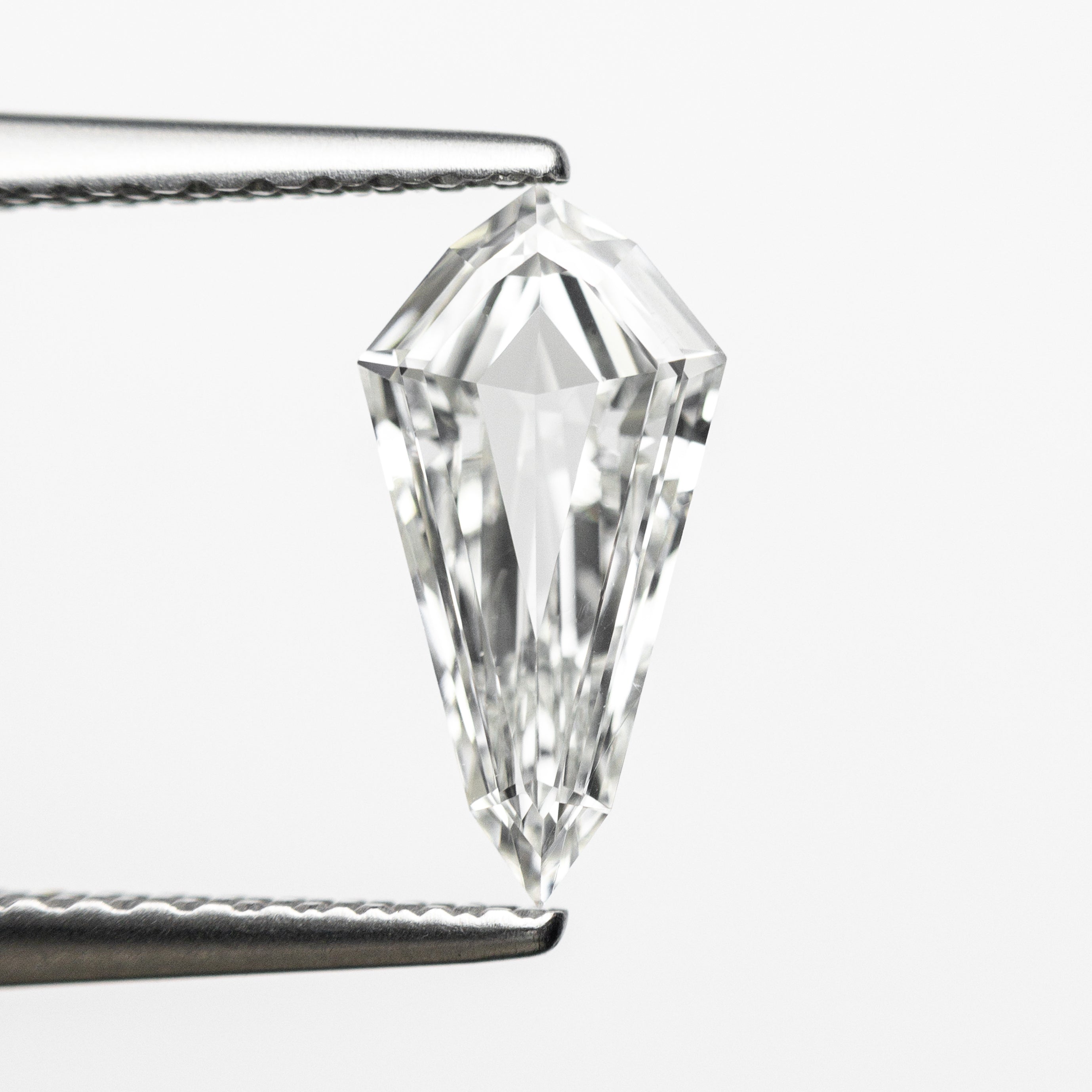 0.70ct VS2 G Kite Step Cut Diamond - 10.00x5.10x2.21mm - Perfect for Engagement Rings & Unique Jewelry Designs