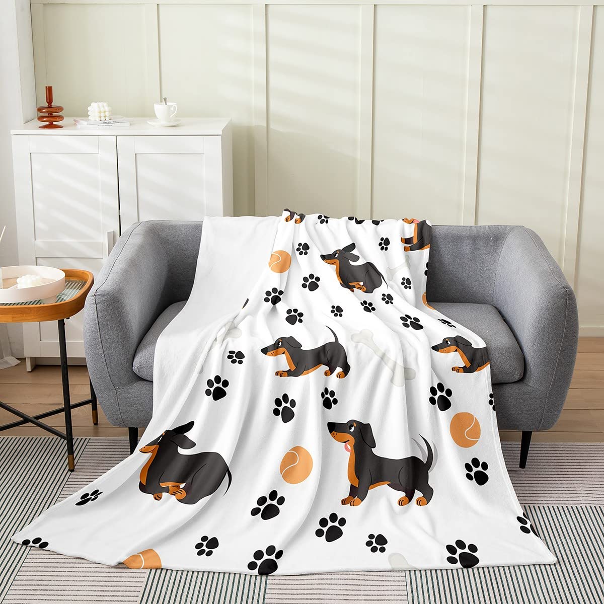 Feelyou Cute Sausage Dog Fleece Blanket - All Season Soft Plush Throw for Kids & Adults - 3D Animal Print Microfiber Blanket 40x50 Inches - Perfect for Bed, Sofa, and Dog Lovers Gift
