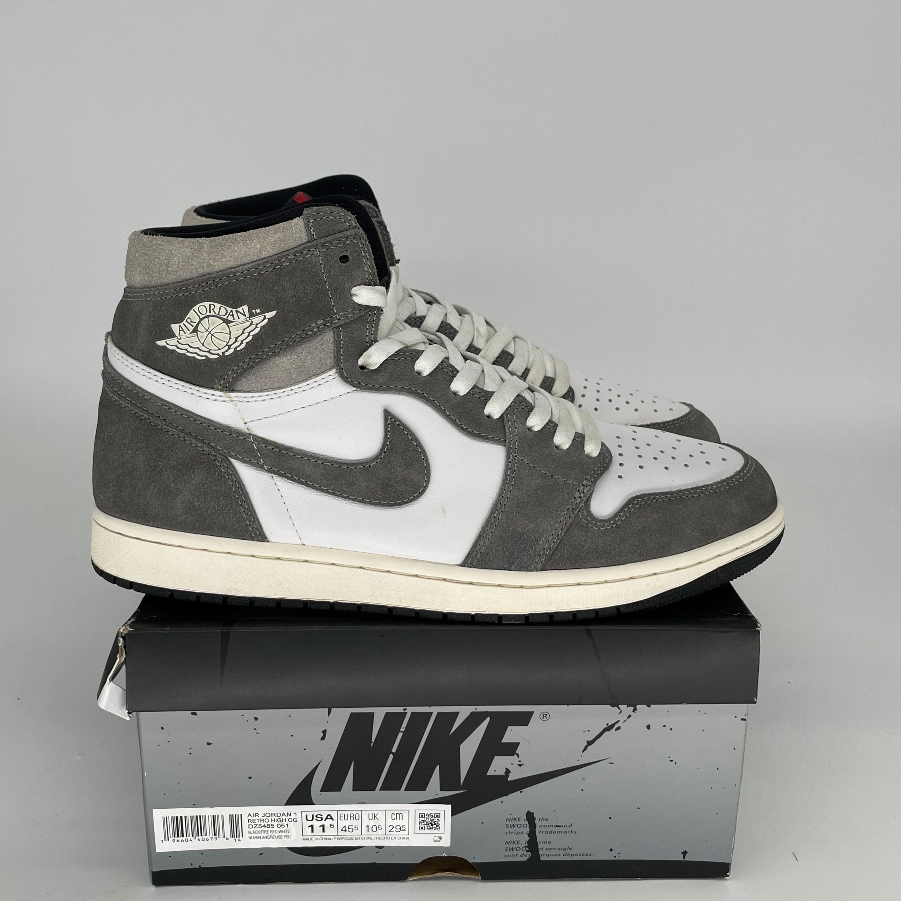 Original Air Jordan 1 Washed Black Men's Basketball Shoes Size 11.5 (DZ5485-051) - Retro High Tops for Sneaker Collectors & Streetwear Fashion