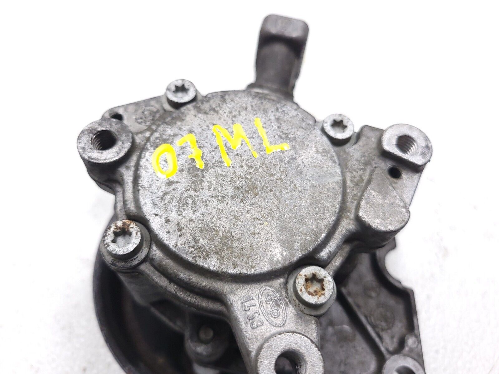 06-11 Mercedes ML500 Power Steering Pump OEM Replacement - High Performance Steering Pump for Smooth Driving & Off-Road Adventures