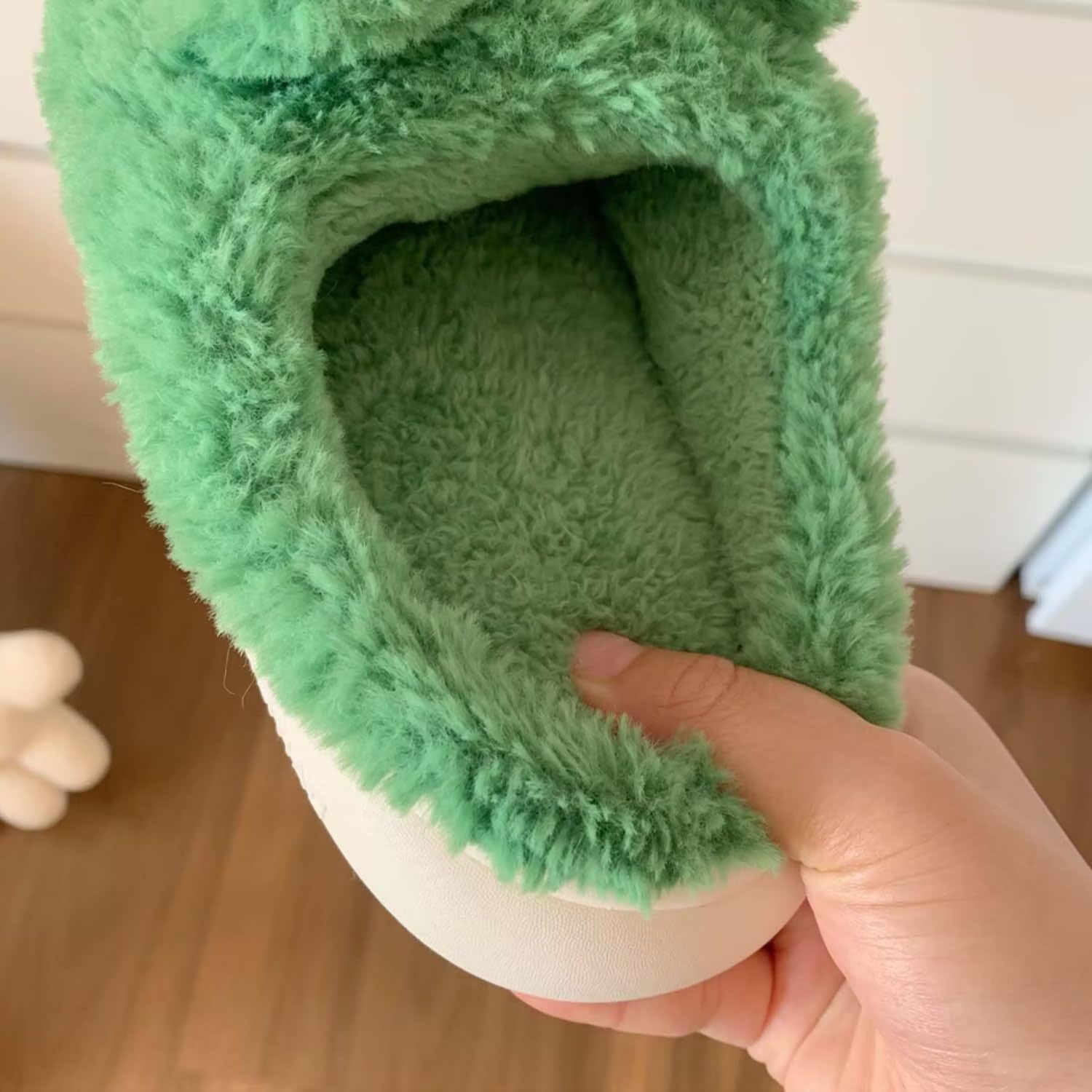 QSKPC Women's Fuzzy Memory Foam Slippers - Cozy Animal House Shoes for Indoor & Outdoor Use - Perfect for Bedroom, Lounge & Home Comfort
