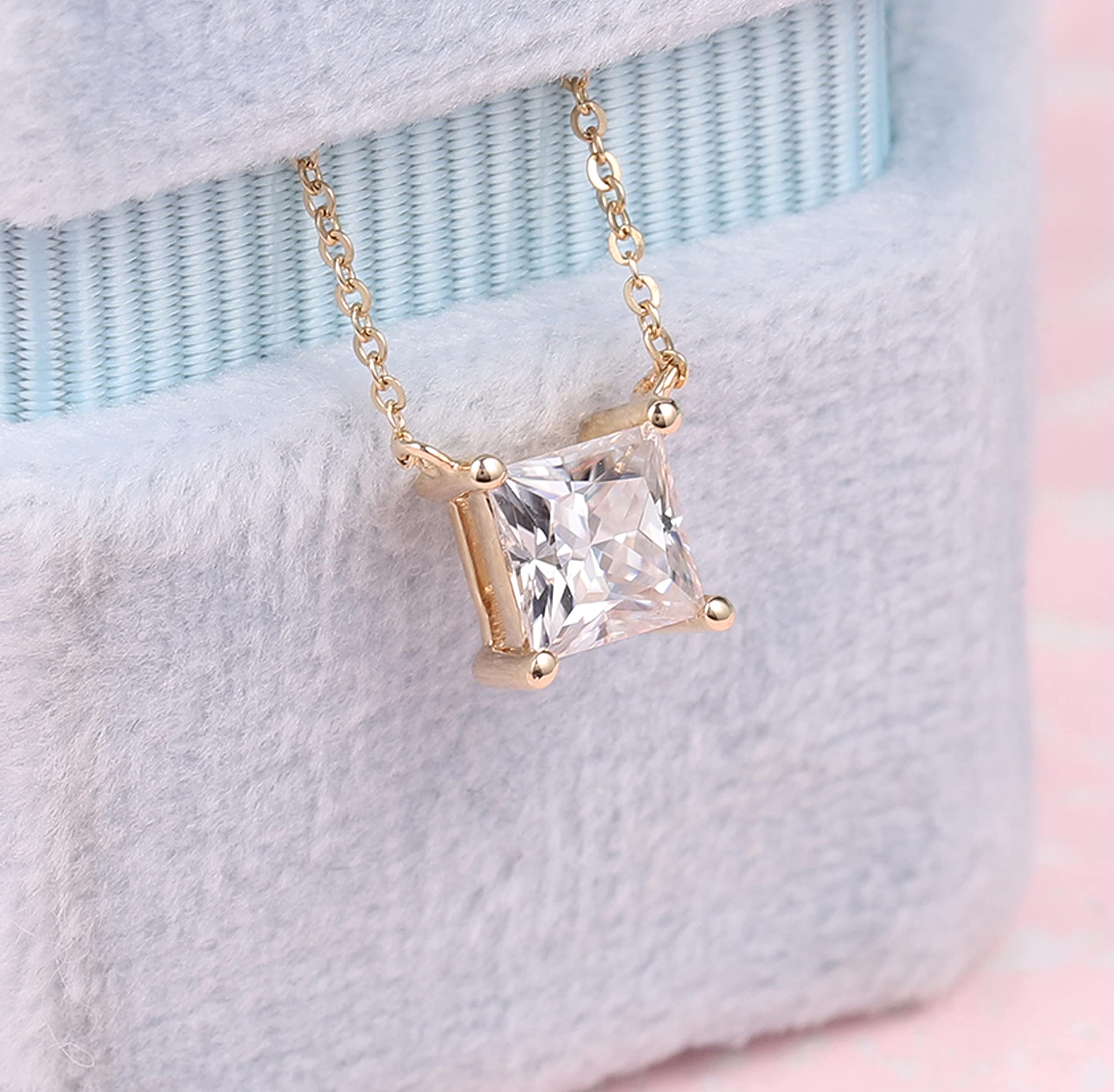 14K Gold Princess Cut Moissanite Pendant Necklace - 16.5