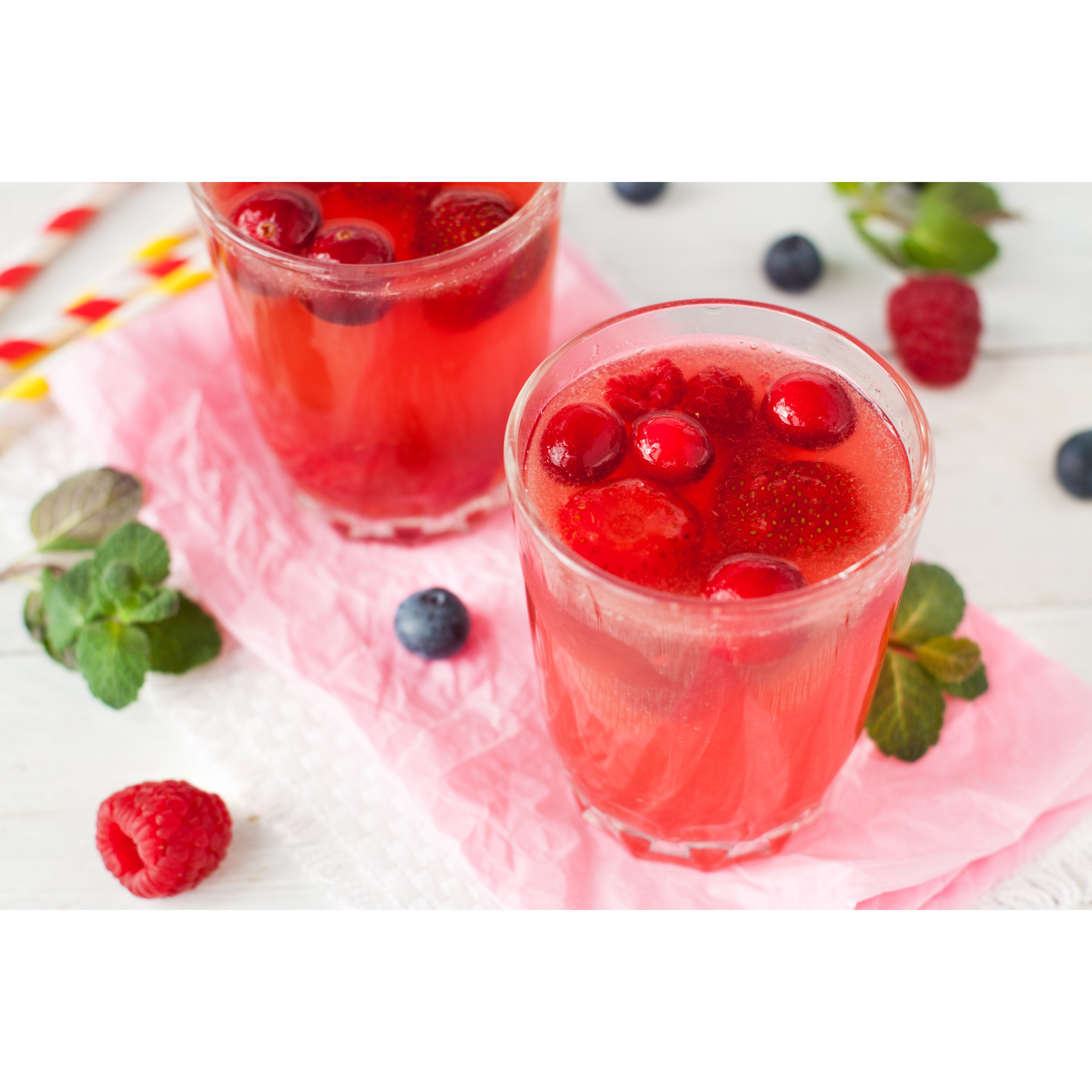 Premium Marushige Migaki Strawberry Drinking Vinegar 500ml - Delicious & Healthy Japanese Fermented Beverage for Detox, Weight Loss & Digestive Health - Perfect for Smoothies, Cocktails & Wellness Drinks