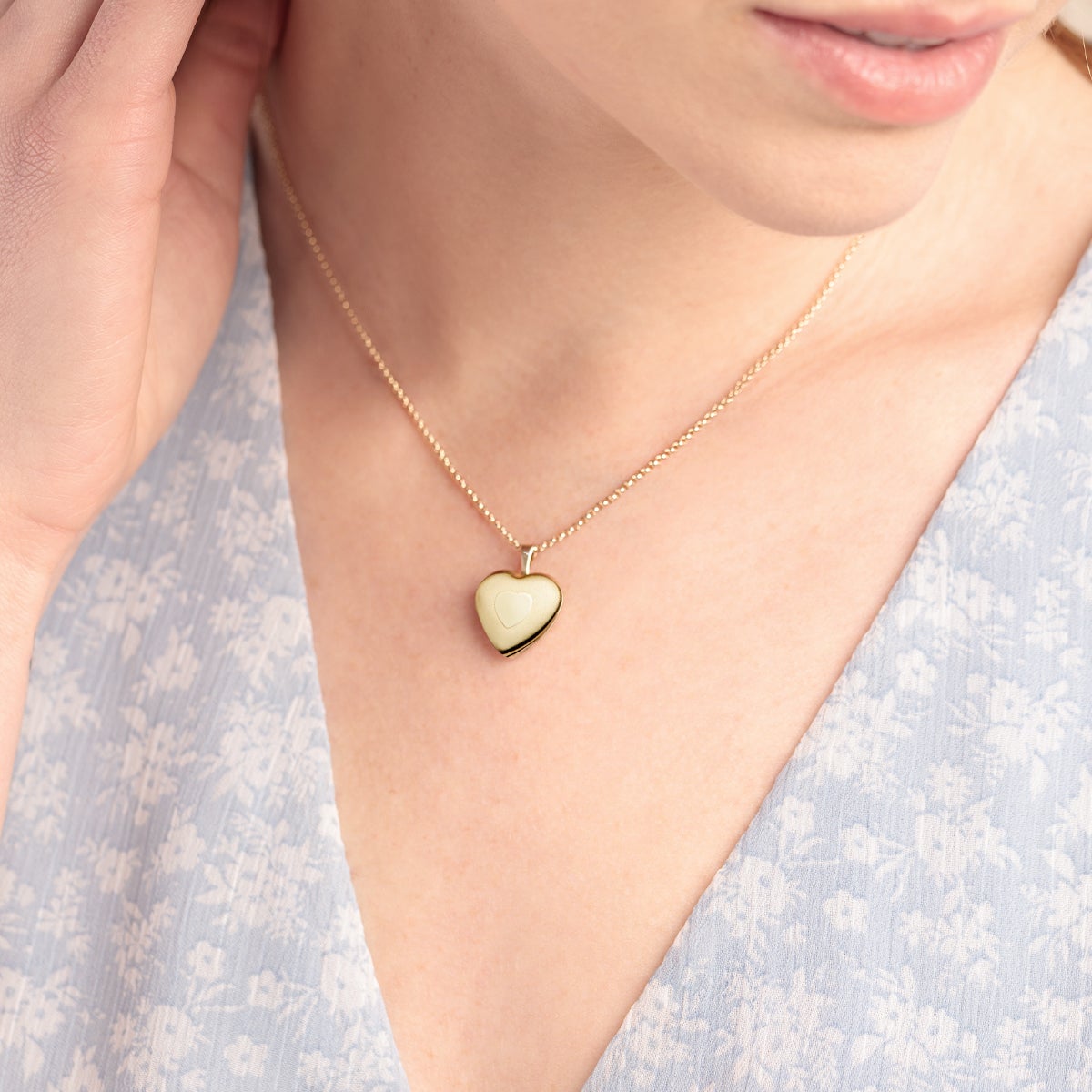 Heart Locket Necklace for Women - Sterling Silver Engraved Pendant with Chain - Perfect Gift for Valentine's Day, Anniversary & Mother's Day