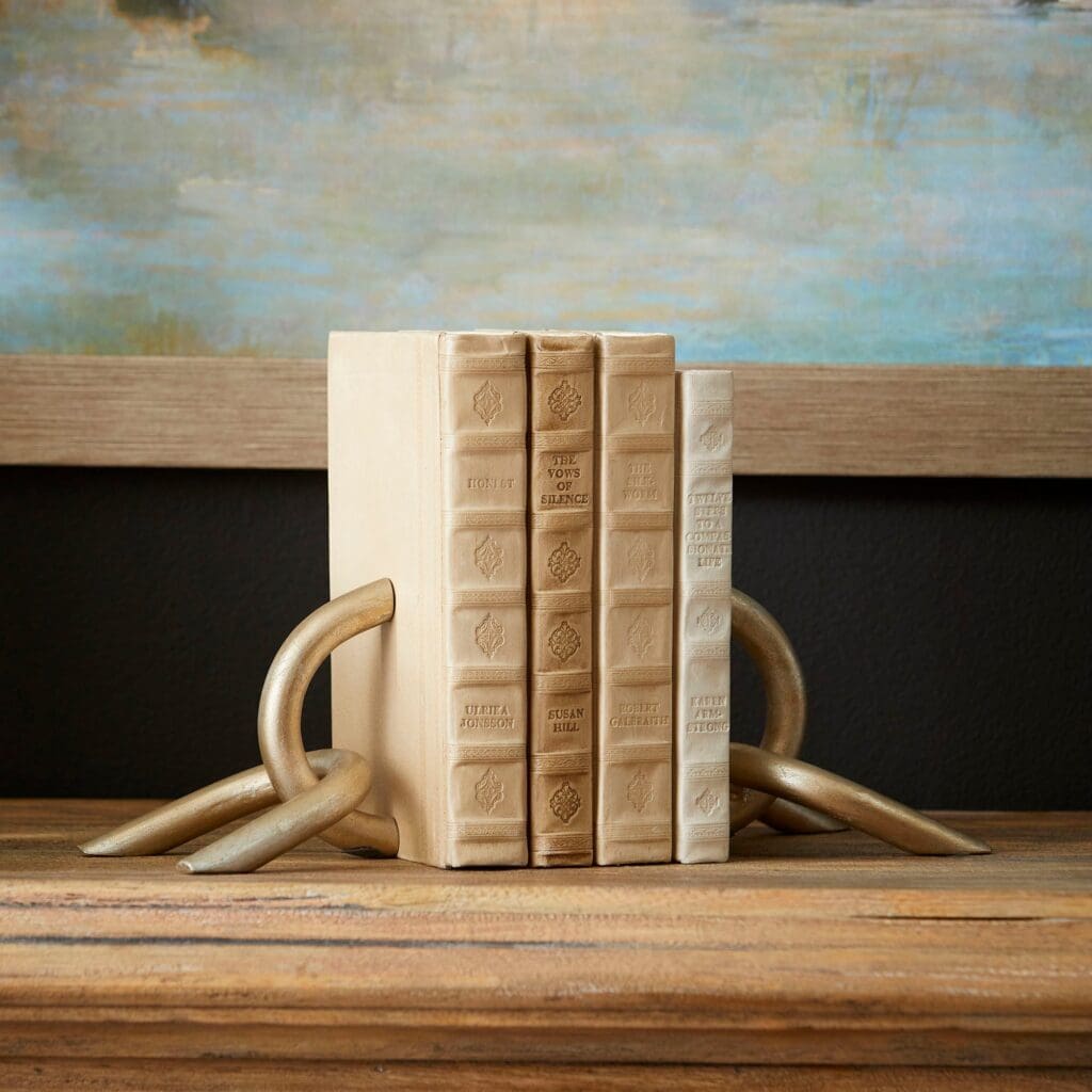 Cyan Design 09581 Goldie Locks Bookends - Antique Silver Leaf Small Decorative Book Holders for Home Office & Library Decor