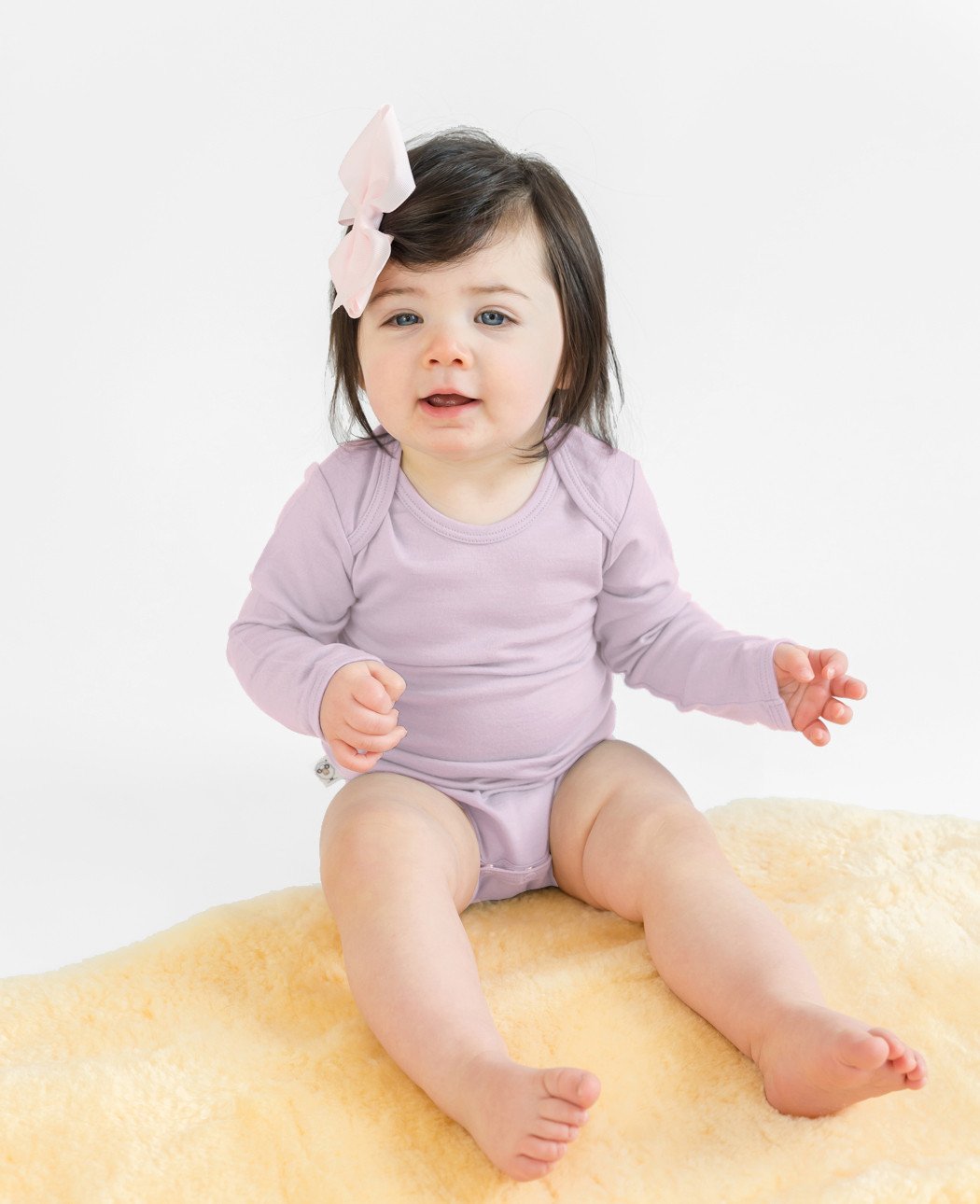 Organic Merino Wool Baby Bodysuit - Soft Long Sleeve Onesie for Newborns & Infants - Natural Lilac Color - Perfect for Winter Outfits & Cozy Nursery Time