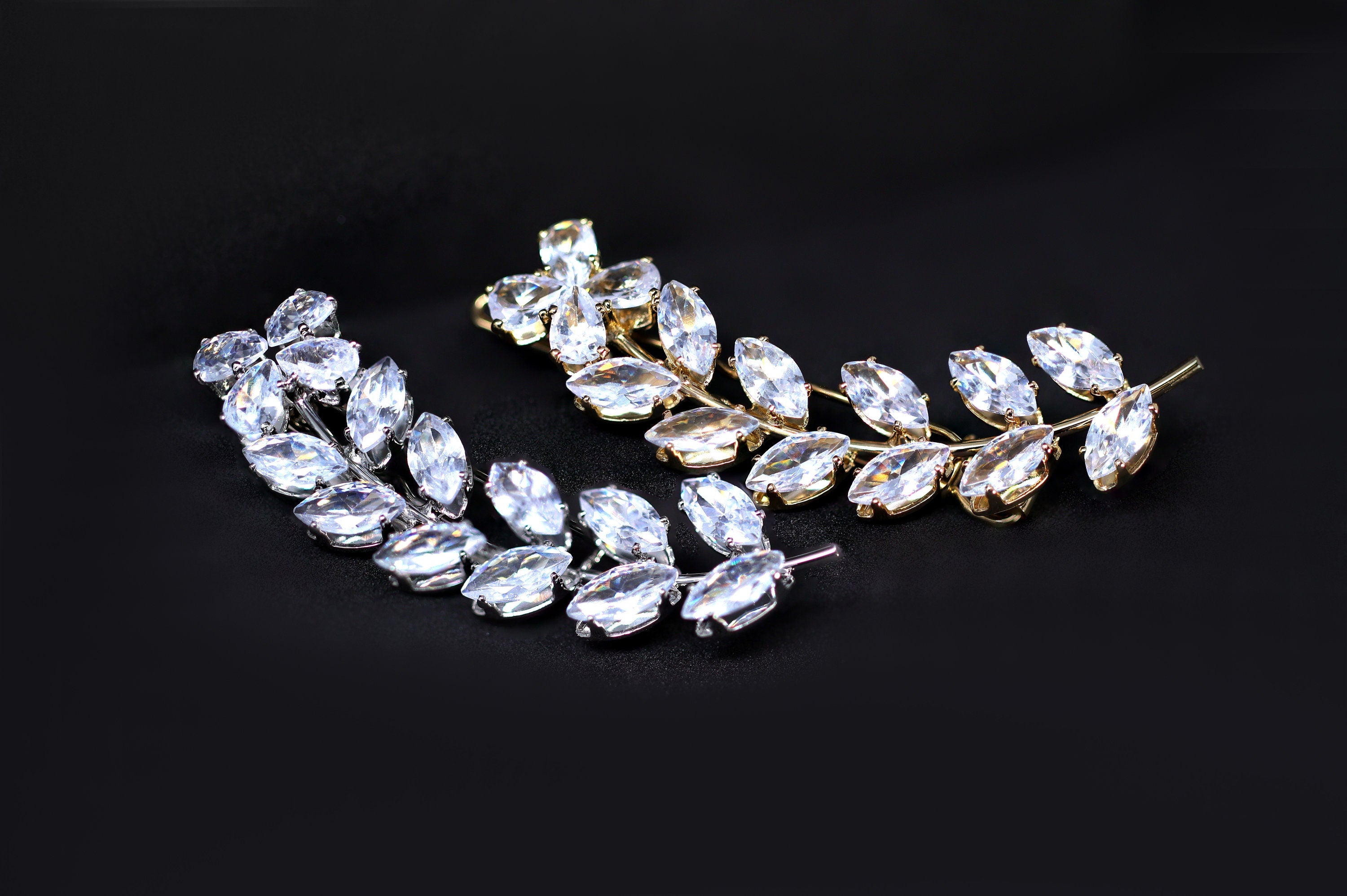 Elegant Dainty Flower & Leaves Vine CZ Hair Clip - Bridal Hair Accessories for Weddings, Bridesmaid Gifts & Special Occasions - Perfect for Bridal Parties, Prom & Formal Events