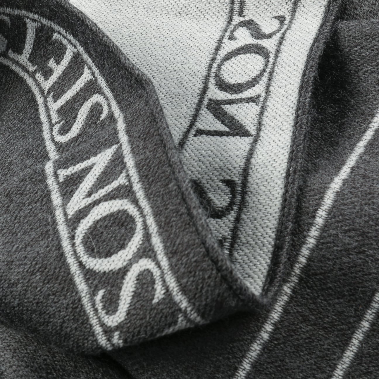 Stetson Logomania Scarf - Premium Branded Fashion Accessory for Men & Women | Perfect for Winter, Fall, and Gift Giving