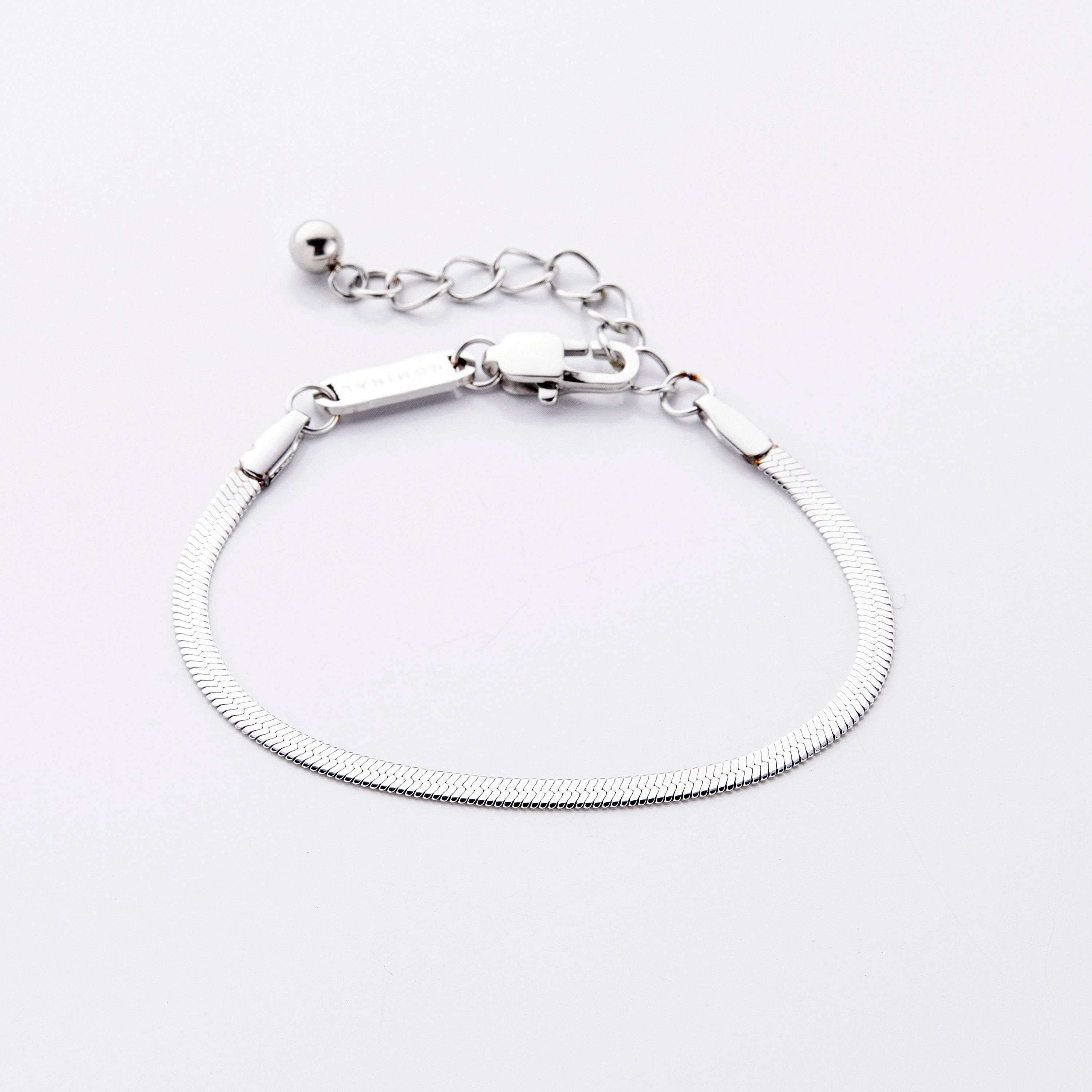 Stylish Herringbone Chain Bracelet for Women - Trendy Gold & Silver Layering Jewelry - Perfect for Everyday Wear, Gifts & Special Occasions