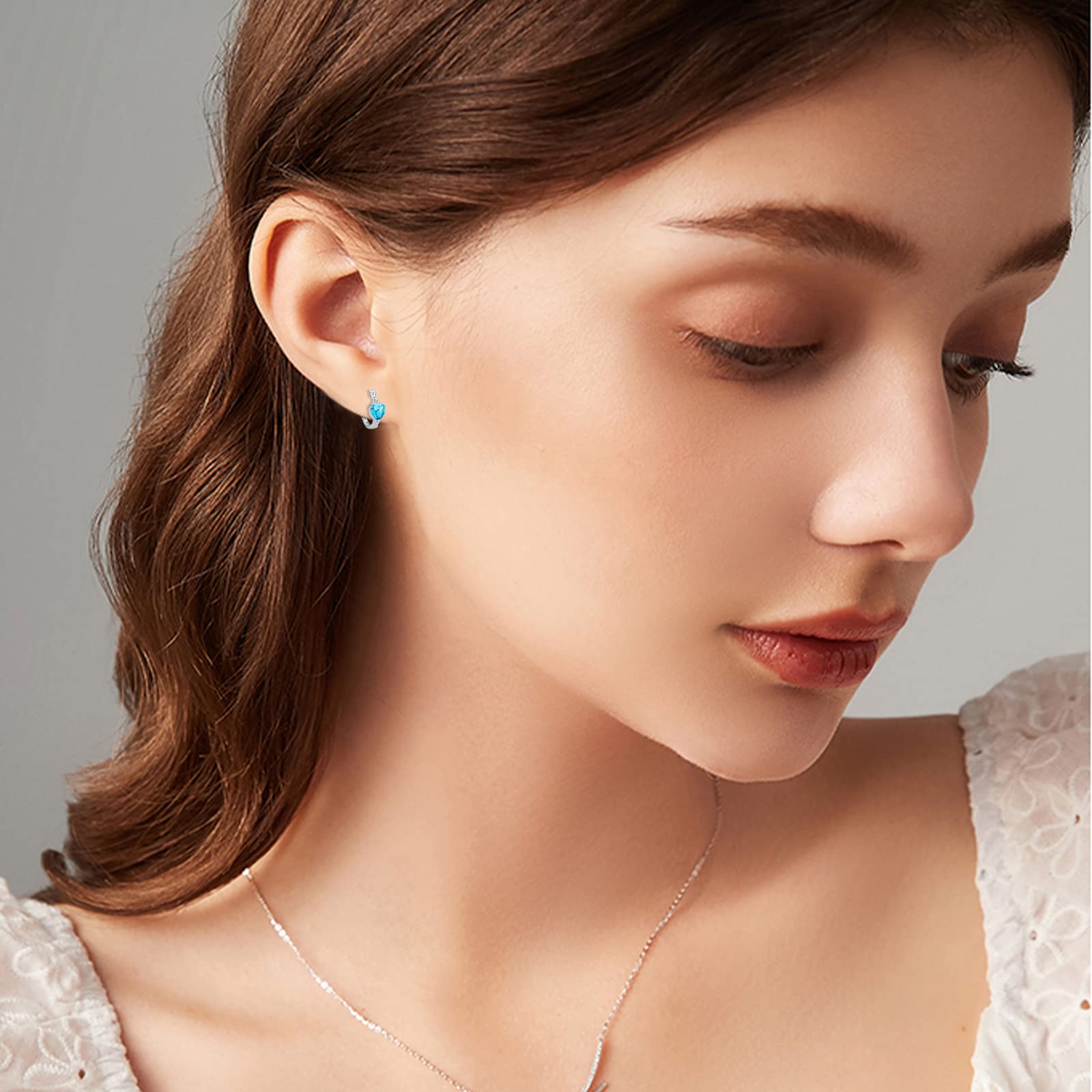 925 Sterling Silver Celtic Heart Hoop Earrings - Small Huggie Hoop Earrings for Women, Elegant Celtic Jewelry Gift for Her | Perfect for Everyday Wear, Date Nights & Special Occasions