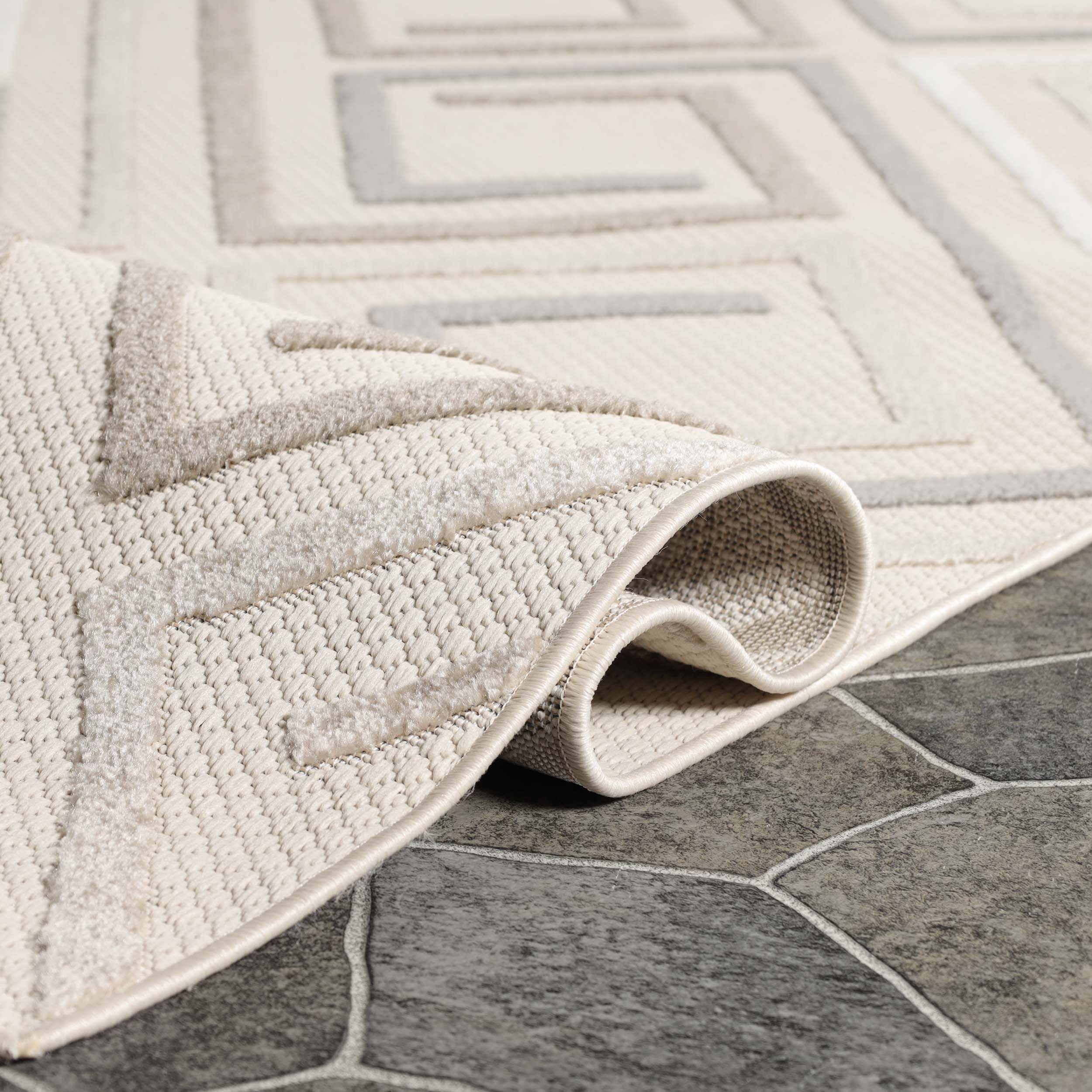 Stylish Geometric Modern Indoor Outdoor Area Rug - Perfect for Living Room, Patio, and Bedroom Decor