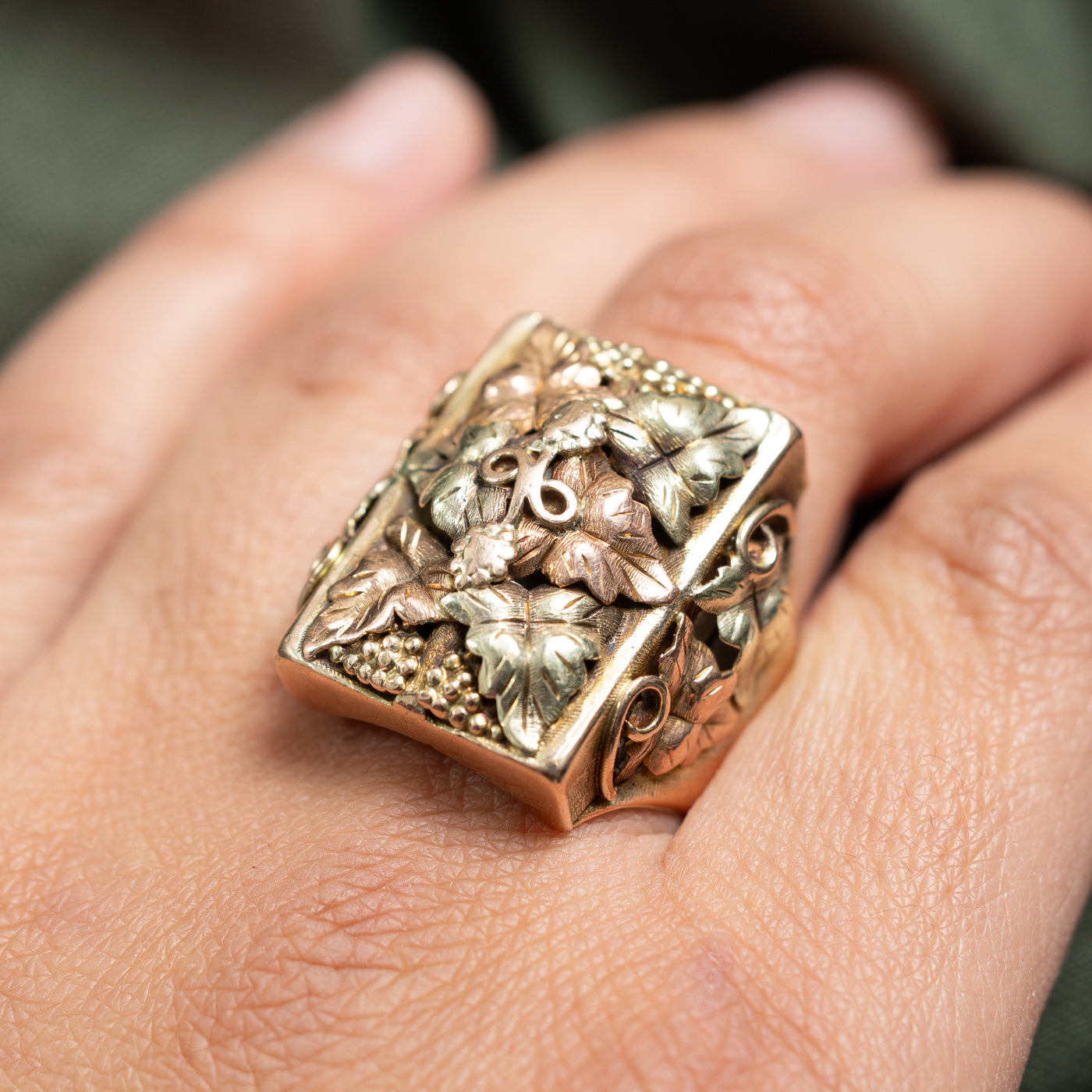 10K Black Hills Gold Leafy Vine Motif Cocktail Ring for Women - Size 11 | Elegant Party Jewelry for Evening Events & Special Occasions