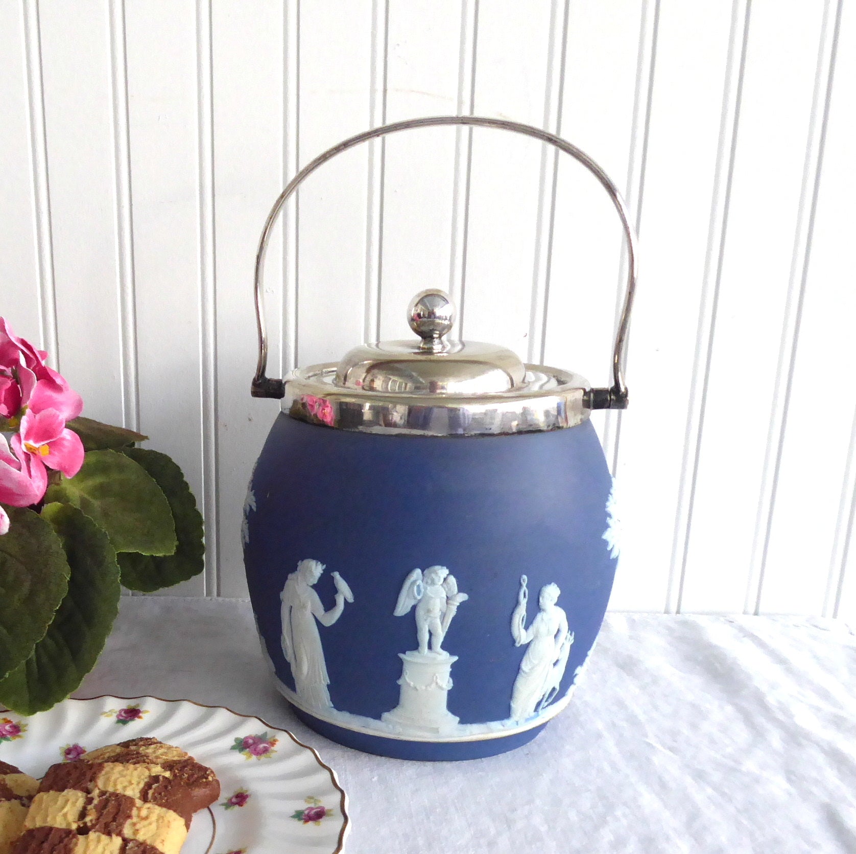 Vintage Wedgwood England Dark Blue Jasper Dip Biscuit Barrel with Classical Figures - 1890s Antique Collectible for Home Decor & Tea Time Storage