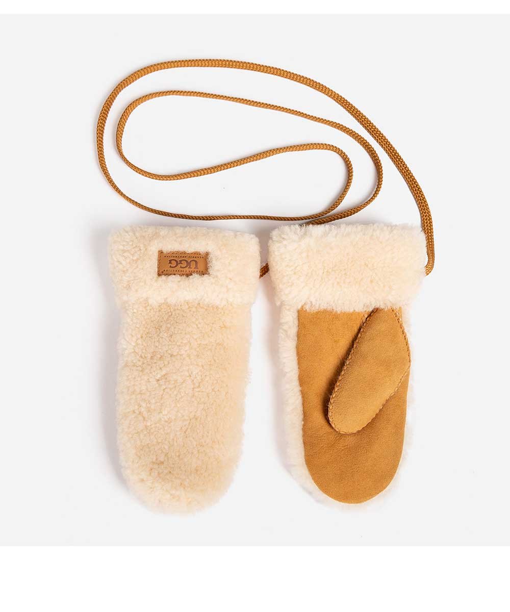 UGG Kids Curly Mitten Gloves - Warm Winter Gloves for Boys & Girls - Soft Fleece Lined Hand Protection for Cold Weather - Perfect for Snow Play, School & Outdoor Activities