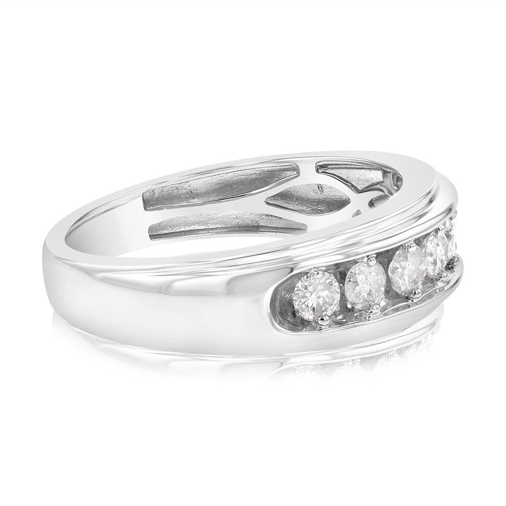 3/4 Carat Diamond Men's Ring in 10K White Gold - Elegant Wedding Band & Anniversary Gift for Him - Perfect for Engagements, Proposals & Special Occasions