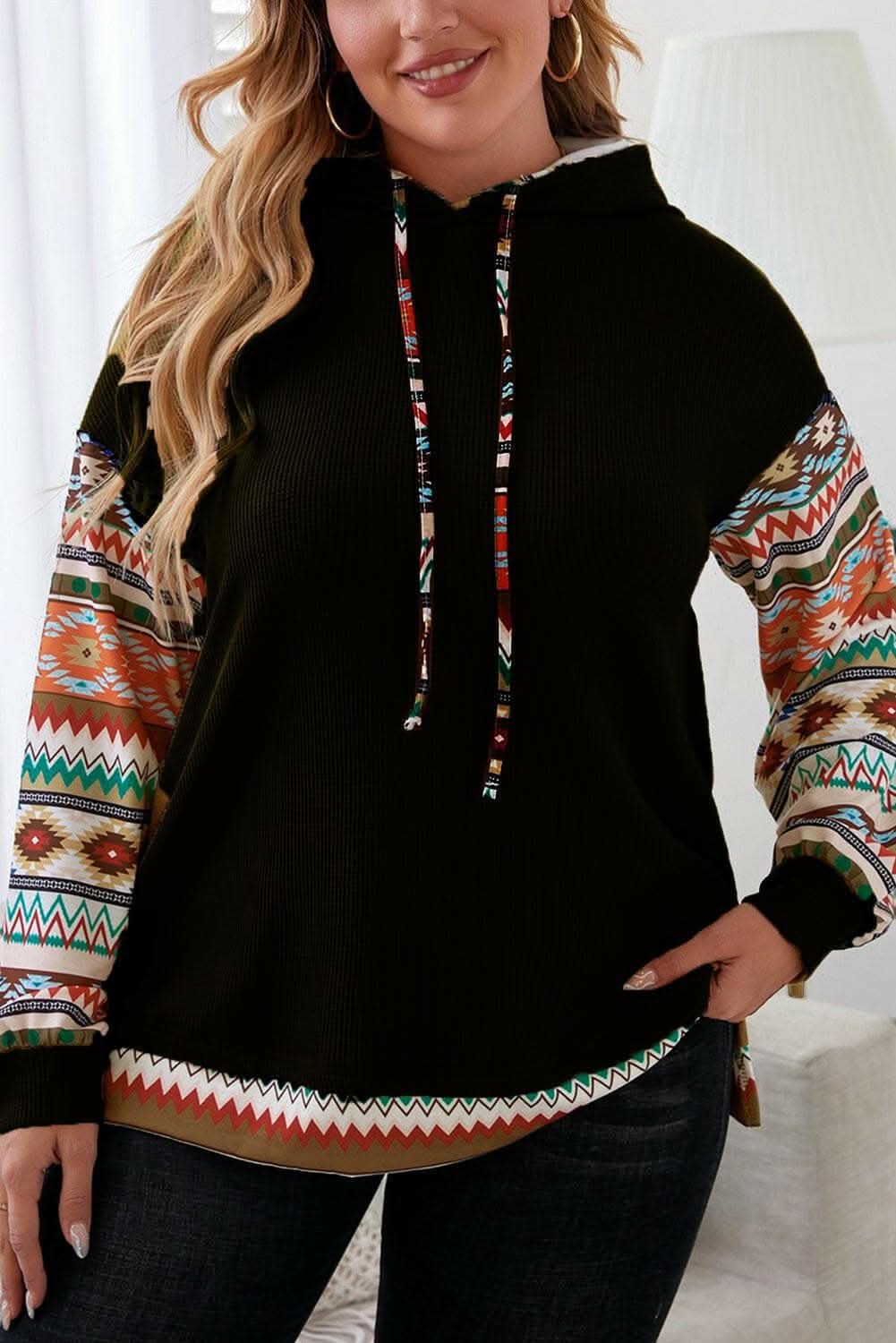 Stylish Geometric Oversized Hoodie for Women & Men - Trendy Unisex Pullover for Casual Wear, Street Fashion & Loungewear