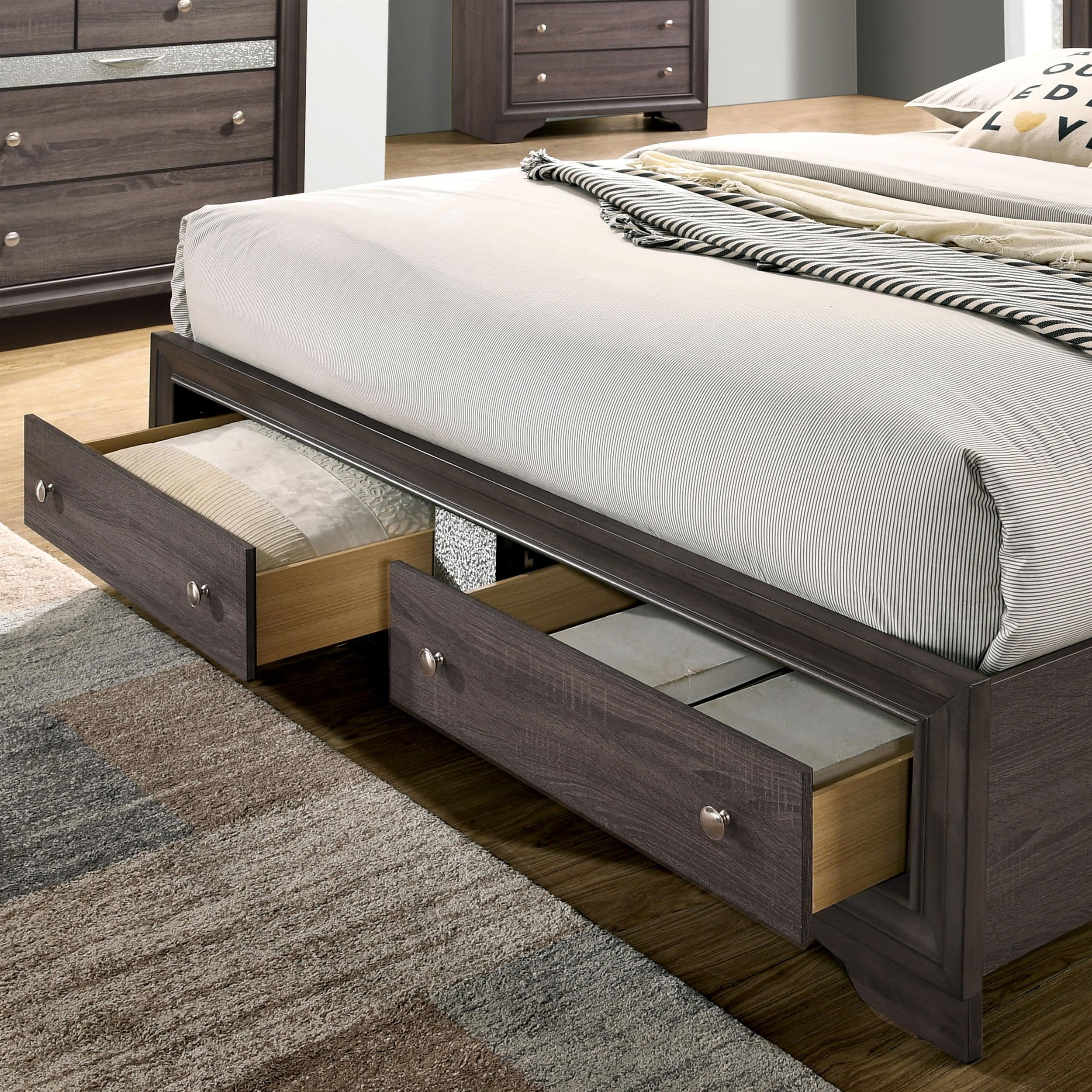 Furniture of America FOA Laren Contemporary 3-Piece Gray Wood Bedroom Set - Queen Size Bed with 2 Nightstands | Modern Bedroom Furniture for Small Spaces & Guest Rooms