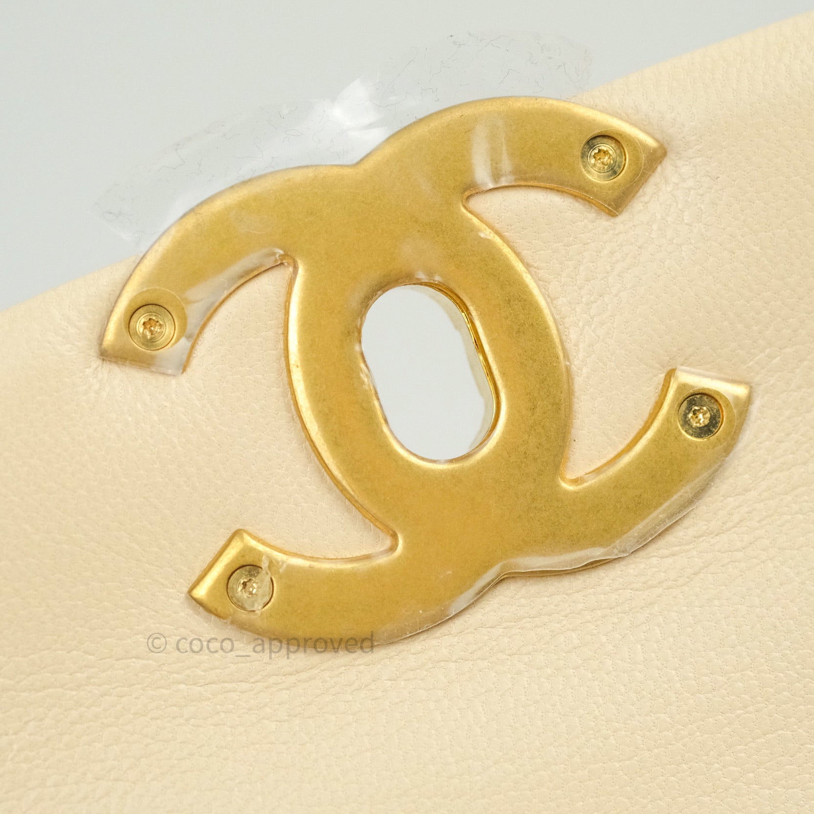 Chanel 19 Small Beige Goatskin Leather Bag with Mixed Gold & Silver Hardware - Luxury Designer Handbag for Women, Perfect for Everyday Use & Special Occasions