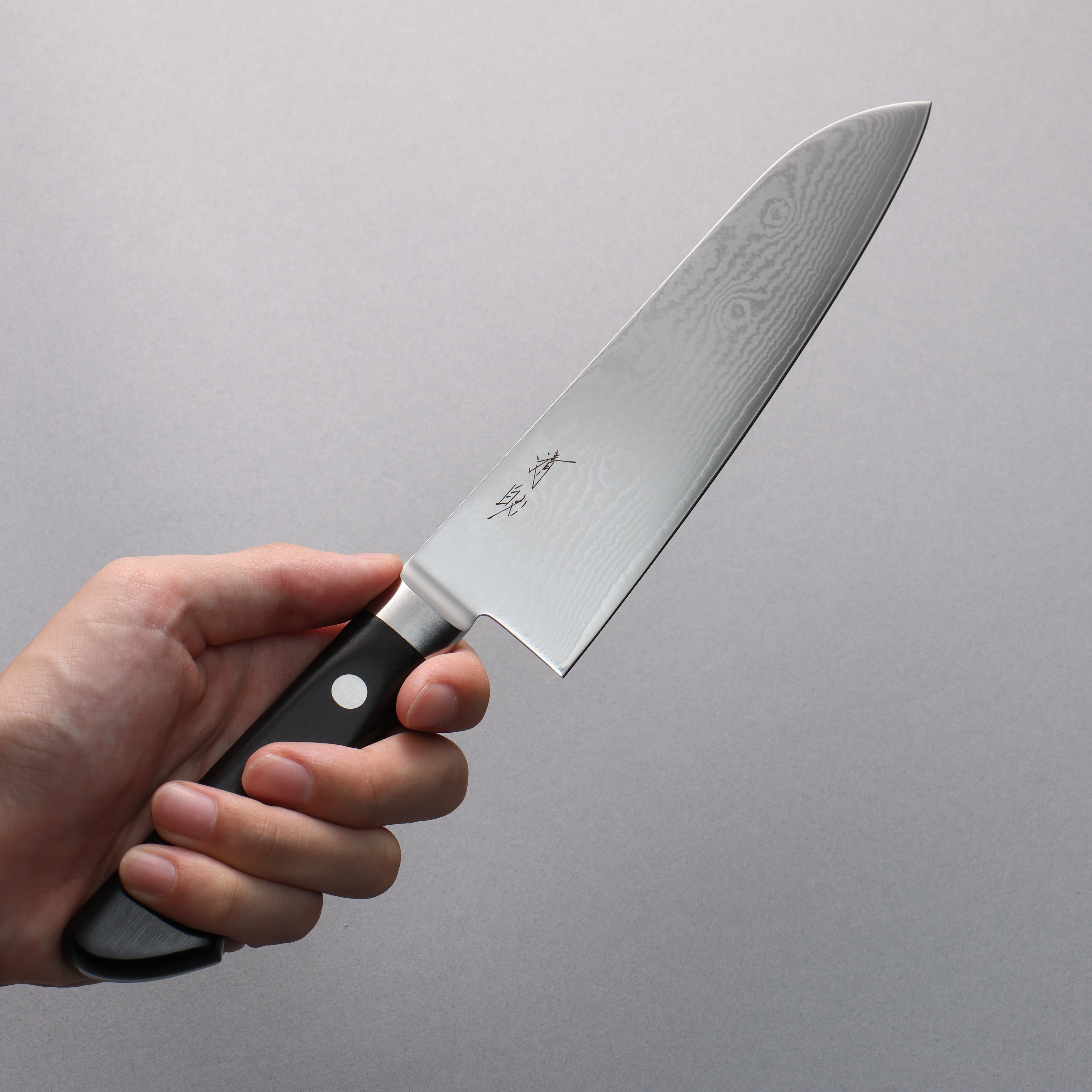Premium Seisuke VG10 33-Layer Damascus Santoku Knife 180mm - Black Pakkawood Handle - Japanese Kitchen Knife for Slicing, Dicing & Chopping Vegetables, Meat & Fish