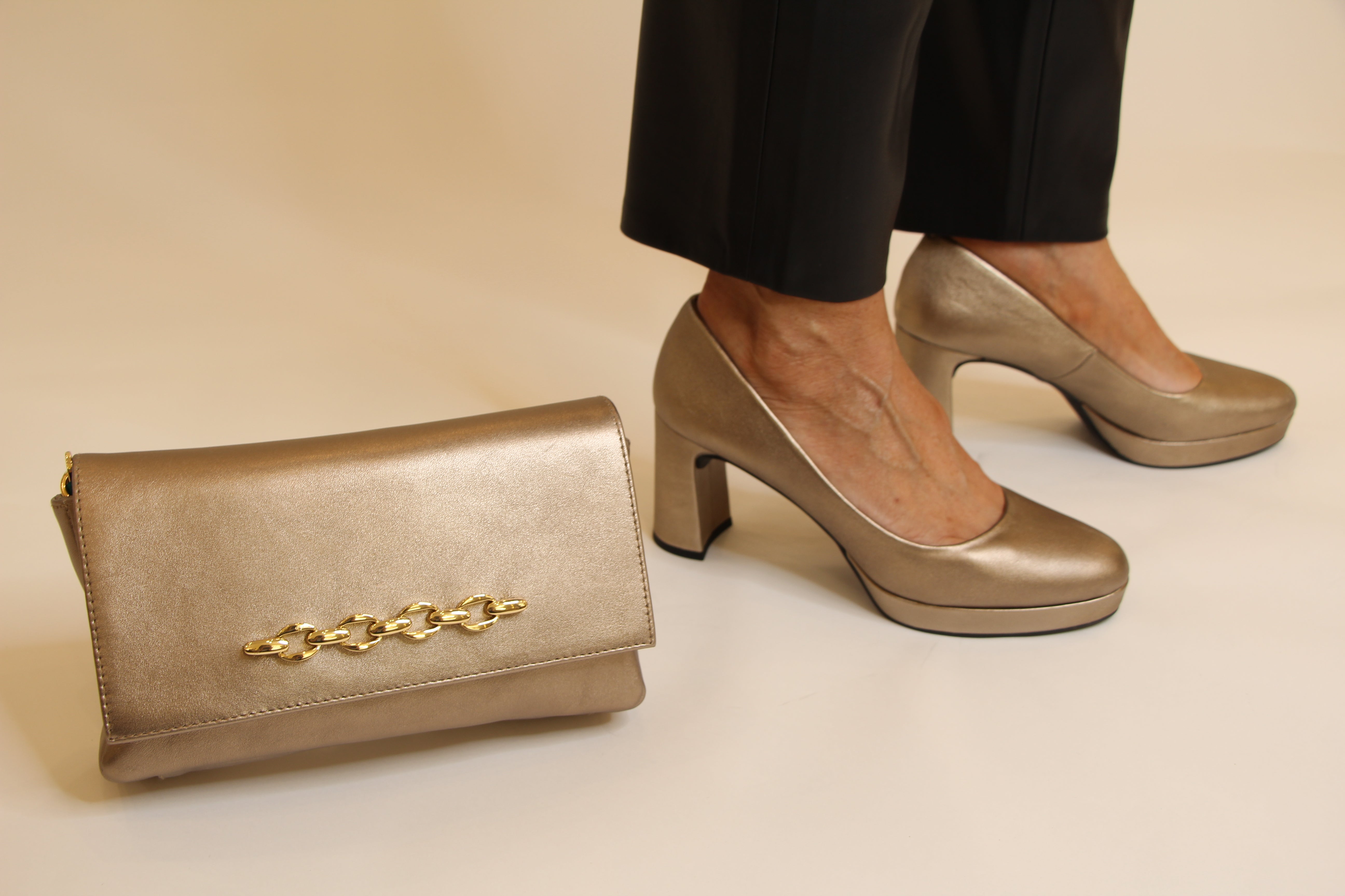 Unisa Bronze Leather Clutch Bag for Women - Elegant Evening Clutch with Detachable Strap - Perfect for Parties, Weddings & Special Occasions