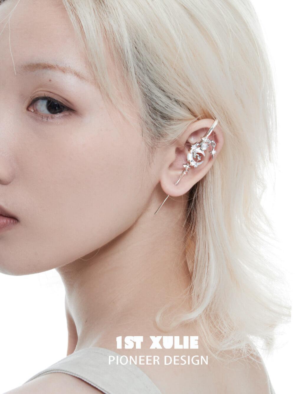 18K Platinum & 24K Gold Ear Hook Needle Piercing Earrings - MYTH OF THE MOON™ - Hypoallergenic Luxury Earrings for Sensitive Ears, Perfect for Parties, Weddings & Special Occasions