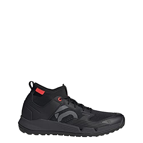 Core Black/Grey Four/Solar Red