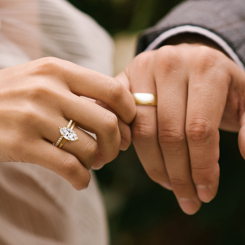 Petite Marquise Solitaire Moissanite Engagement Ring & Wedding Band Set for Couples - Perfect for Proposals, Anniversaries, and Romantic Occasions