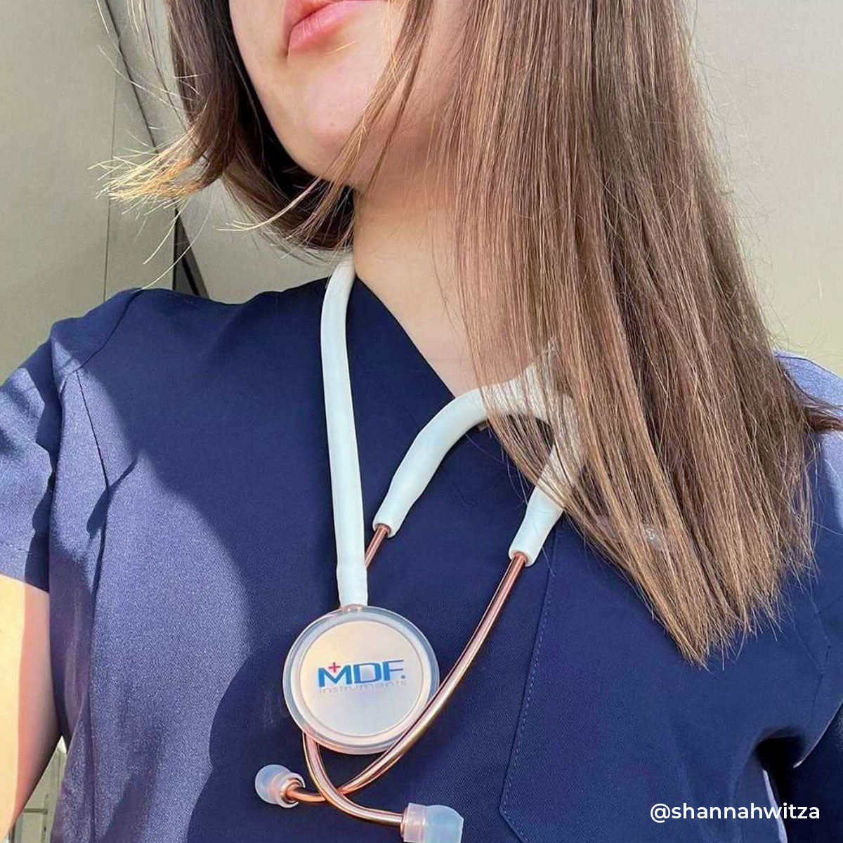 MD One® Adult Stethoscope - White & Rose Gold | Premium Dual Head Stethoscope for Nurses, Doctors & Medical Professionals | Ideal for Clinical Use, Patient Exams & Healthcare Settings