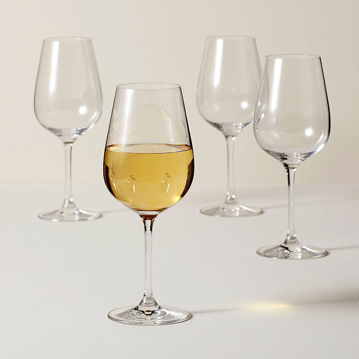 Premium Tuscany Classics Pinot Grigio Wine Glasses Set of 4 - Elegant Stemware for White Wine, Perfect for Dinner Parties, Gifts & Home Entertaining