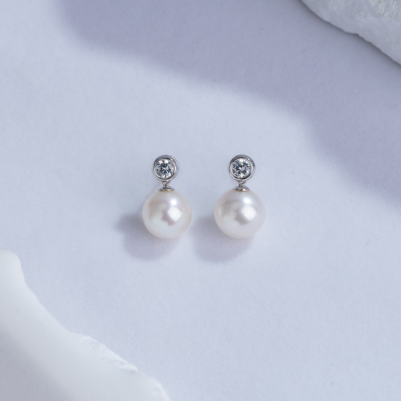 18K Gold Freshwater Pearl Earrings for Women - Elegant Stud or Dangle Pearl Jewelry Gift for Wedding, Anniversary & Special Occasions