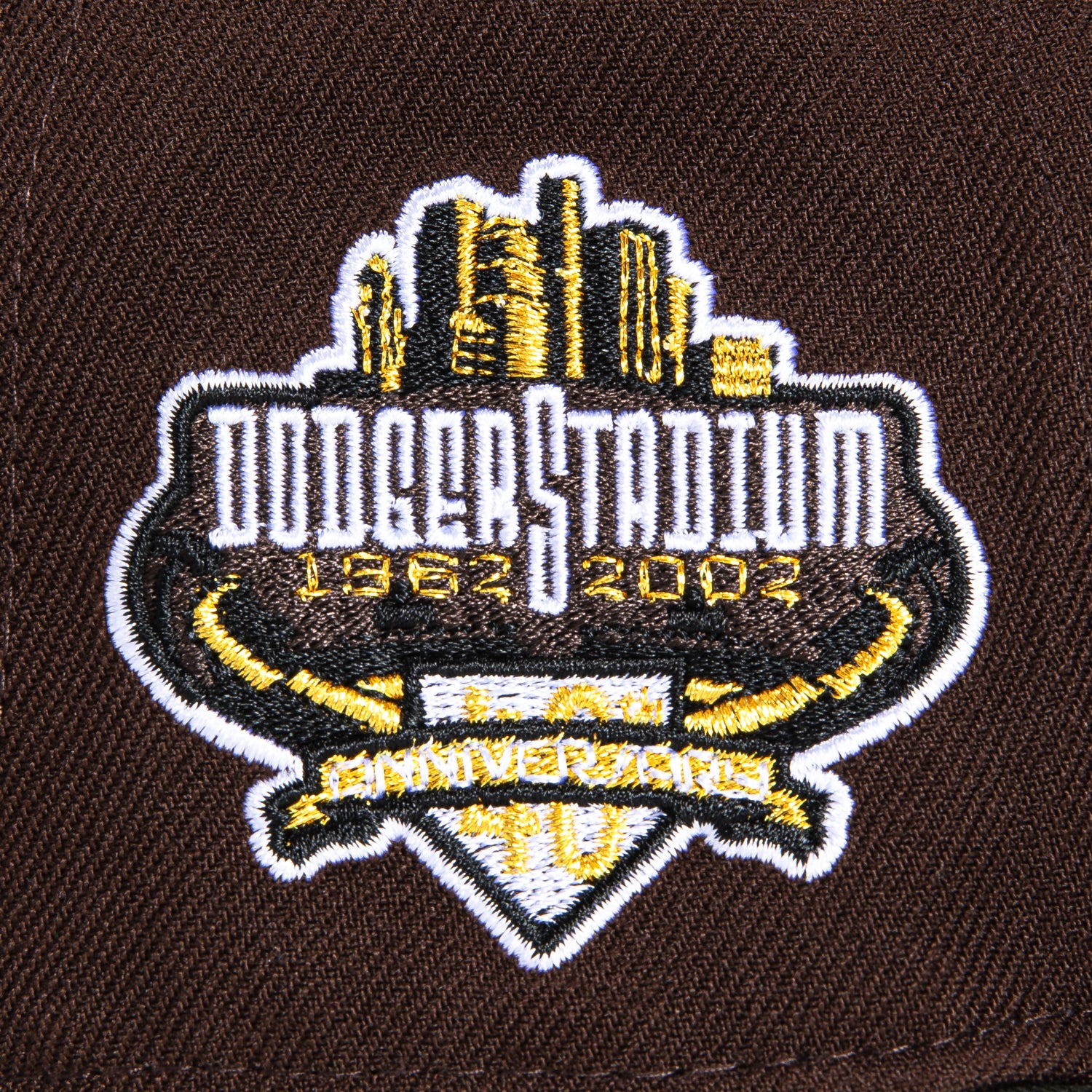 New Era 59Fifty Los Angeles Dodgers 40th Anniversary Snapback Hat with Stadium Patch - Brown, Black & Metallic Gold | Official MLB Baseball Cap for Men & Women | Perfect for Games, Collecting & Streetwear Fashion